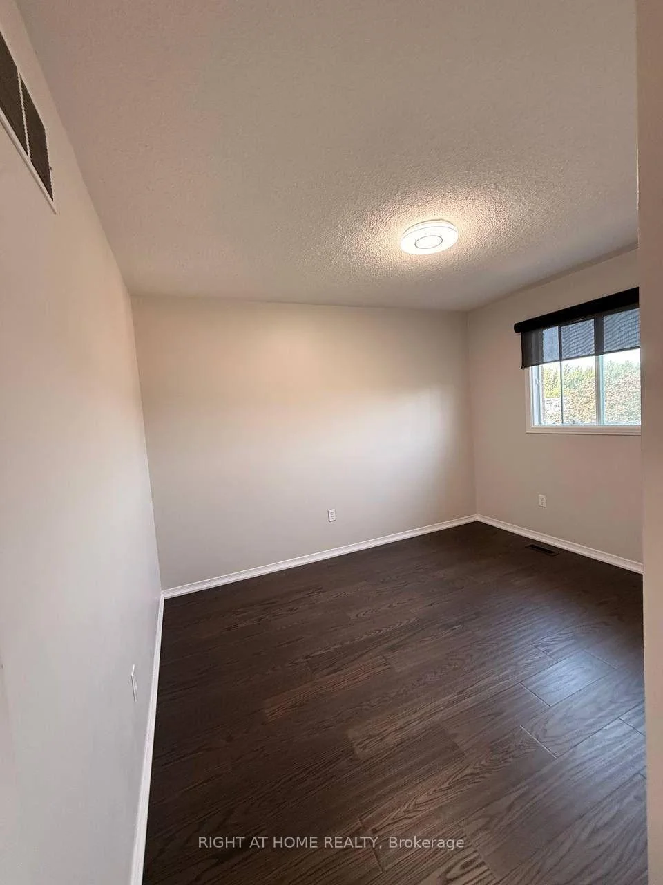 Photo 42 of Unit Upper, 746 Walpole Crescent, Newmarket, Stonehaven-Wyndham — HOMEH