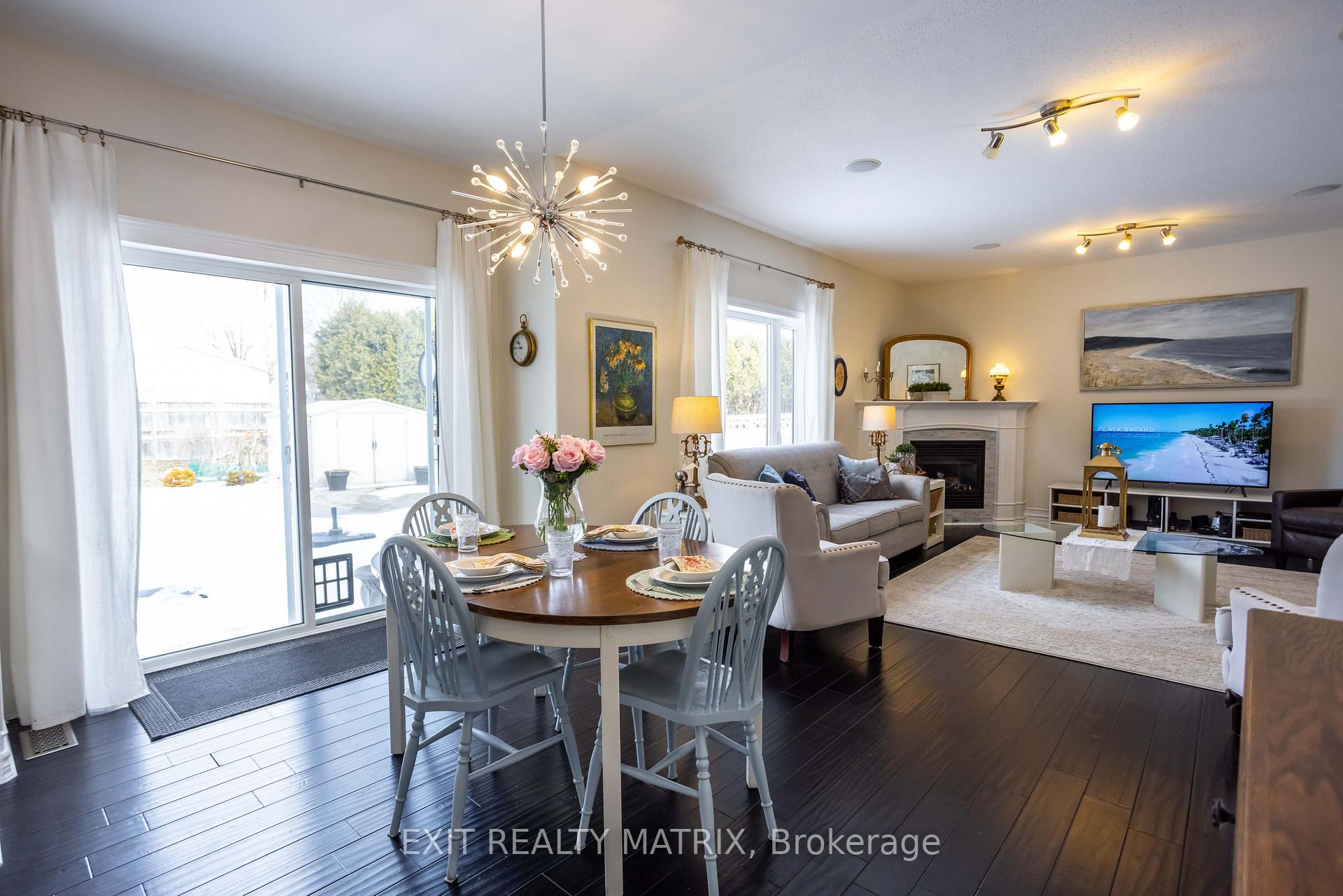 Photo 14 of 48 De La Rive Drive, Russell, Embrun — HOMEH