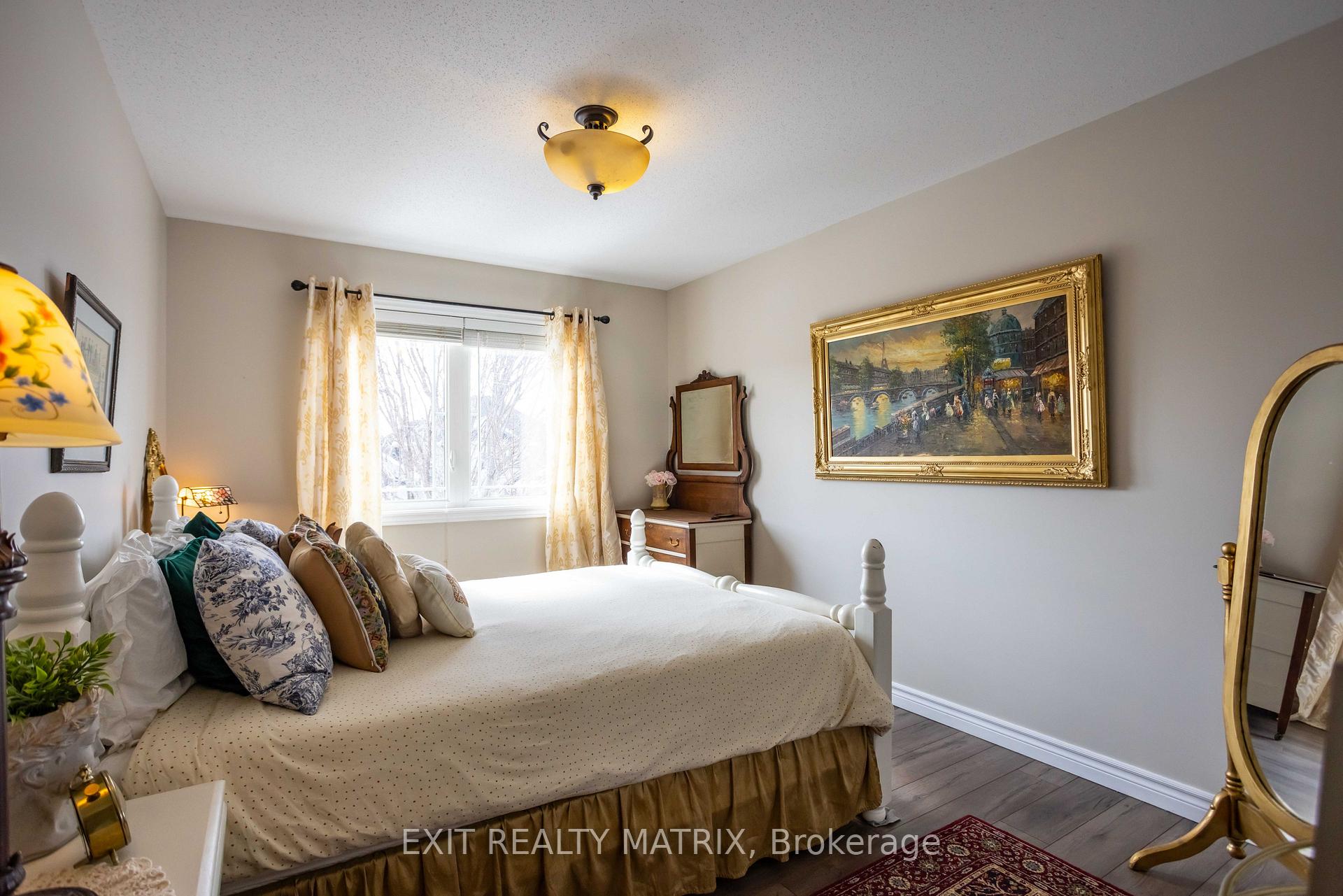 Photo 26 of 48 De La Rive Drive, Russell, Embrun — HOMEH