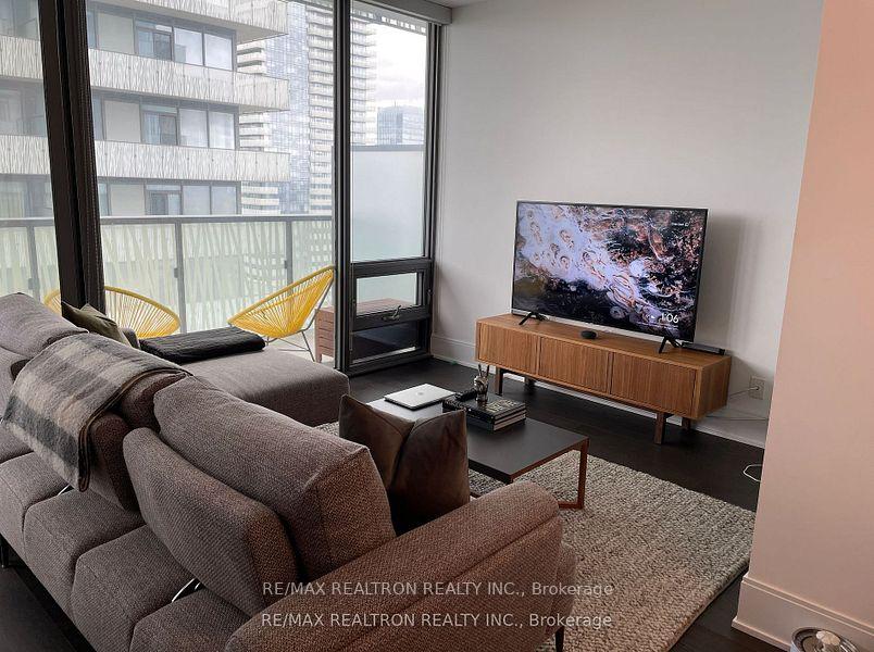 Photo 16 of Unit 4904, 50 Charles Street E, Toronto, Church-Yonge Corridor — HOMEH