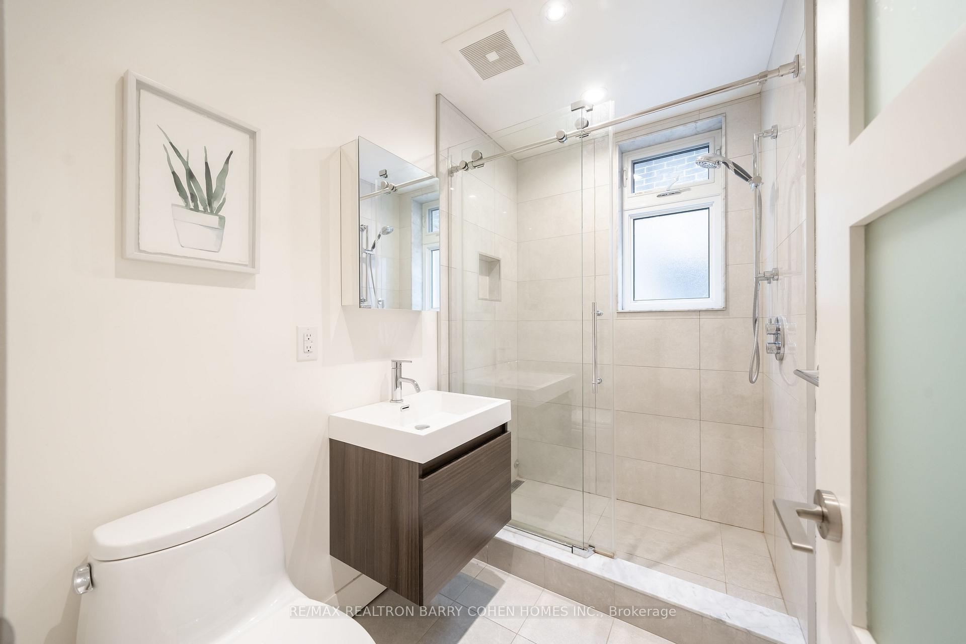 Photo 26 of Unit 1, 107 Chatsworth Drive, Toronto, Lawrence Park South — HOMEH
