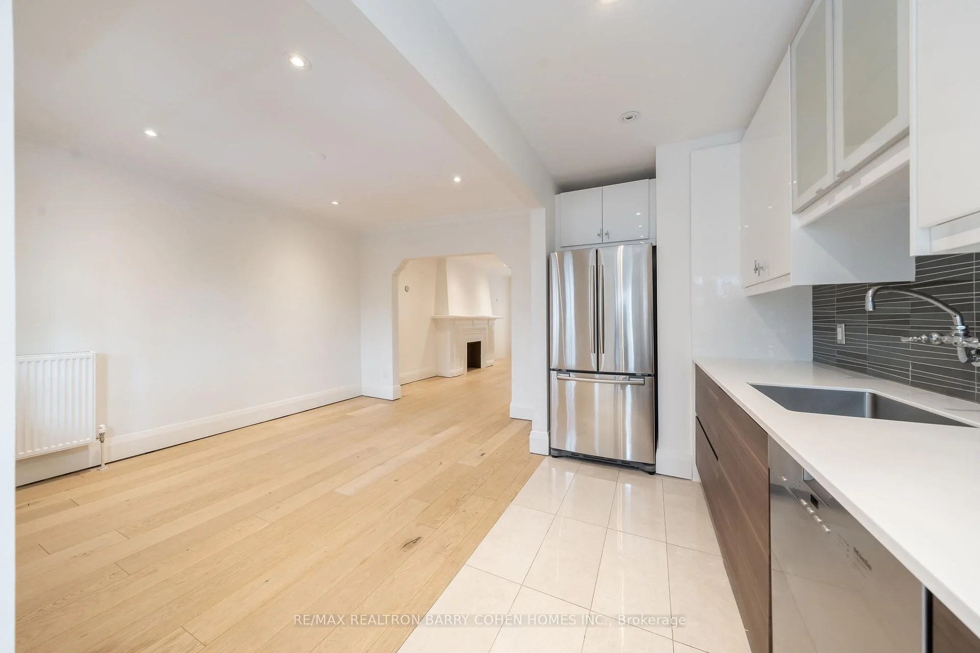 Photo 8 of Unit 1, 107 Chatsworth Drive, Toronto, Lawrence Park South — HOMEH