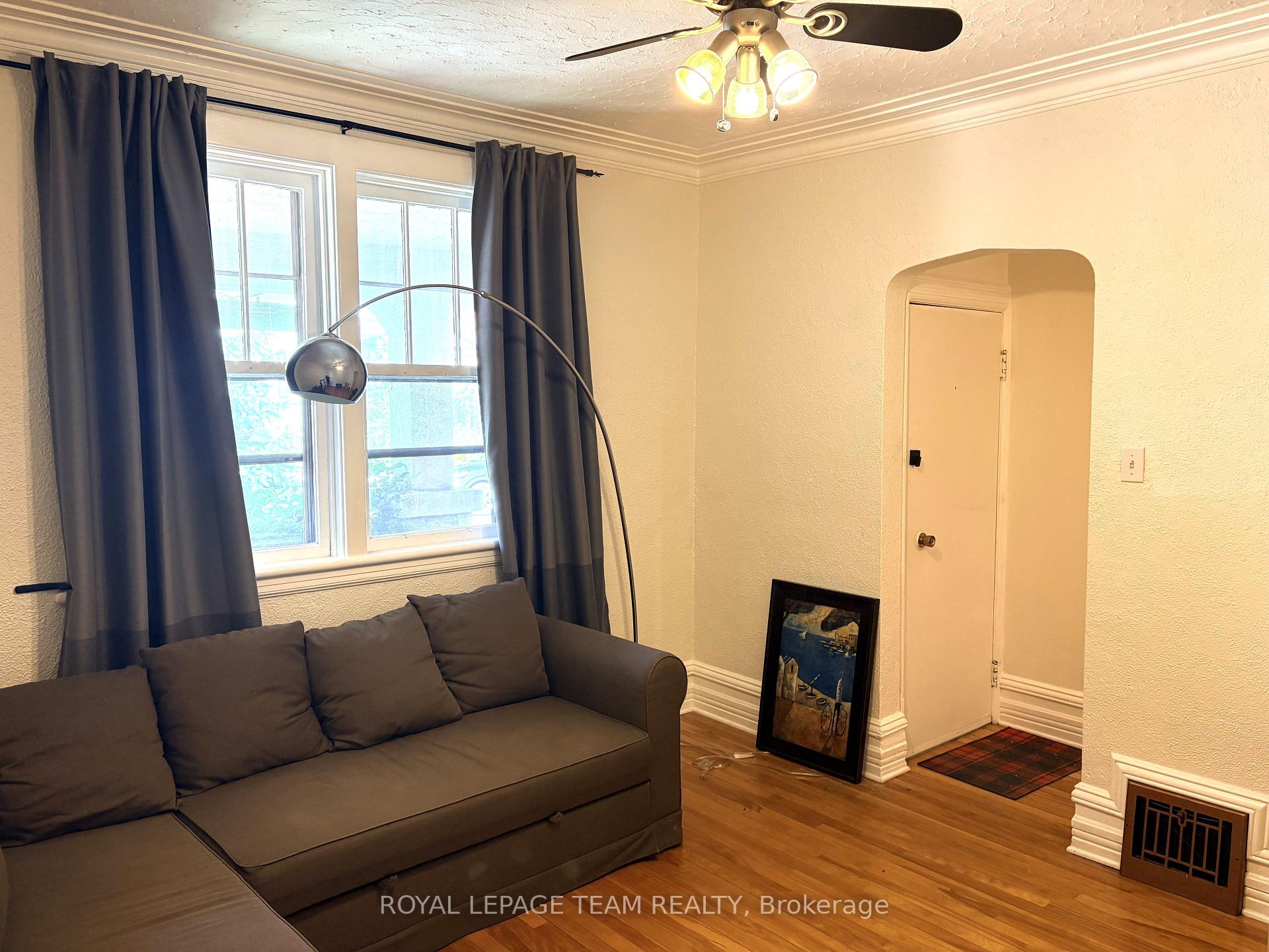 Photo 3 of Unit 1-Main level, 17 Adelaide Street, Ottawa, Glebe — HOMEH
