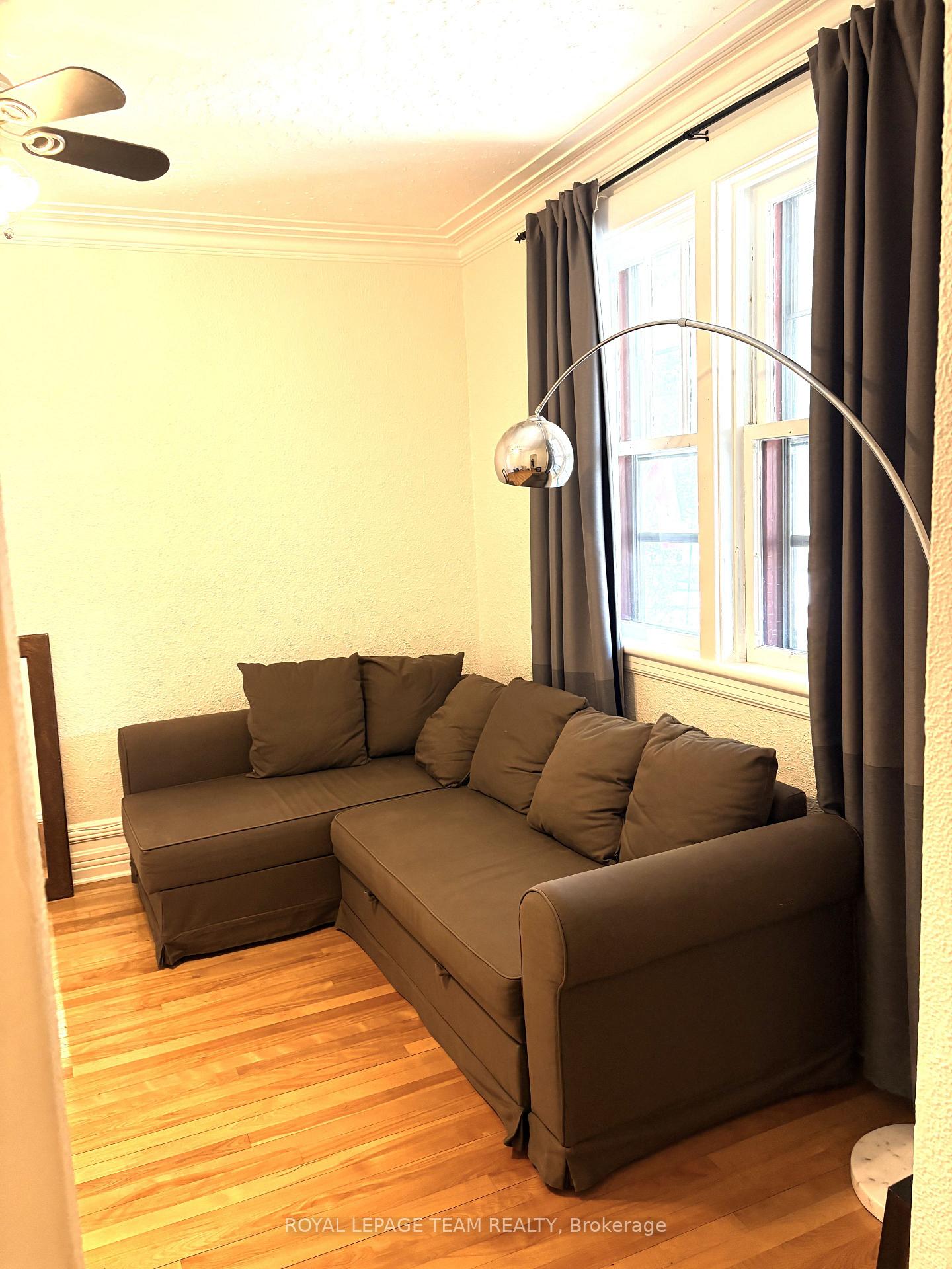 Photo 4 of Unit 1-Main level, 17 Adelaide Street, Ottawa, Glebe — HOMEH