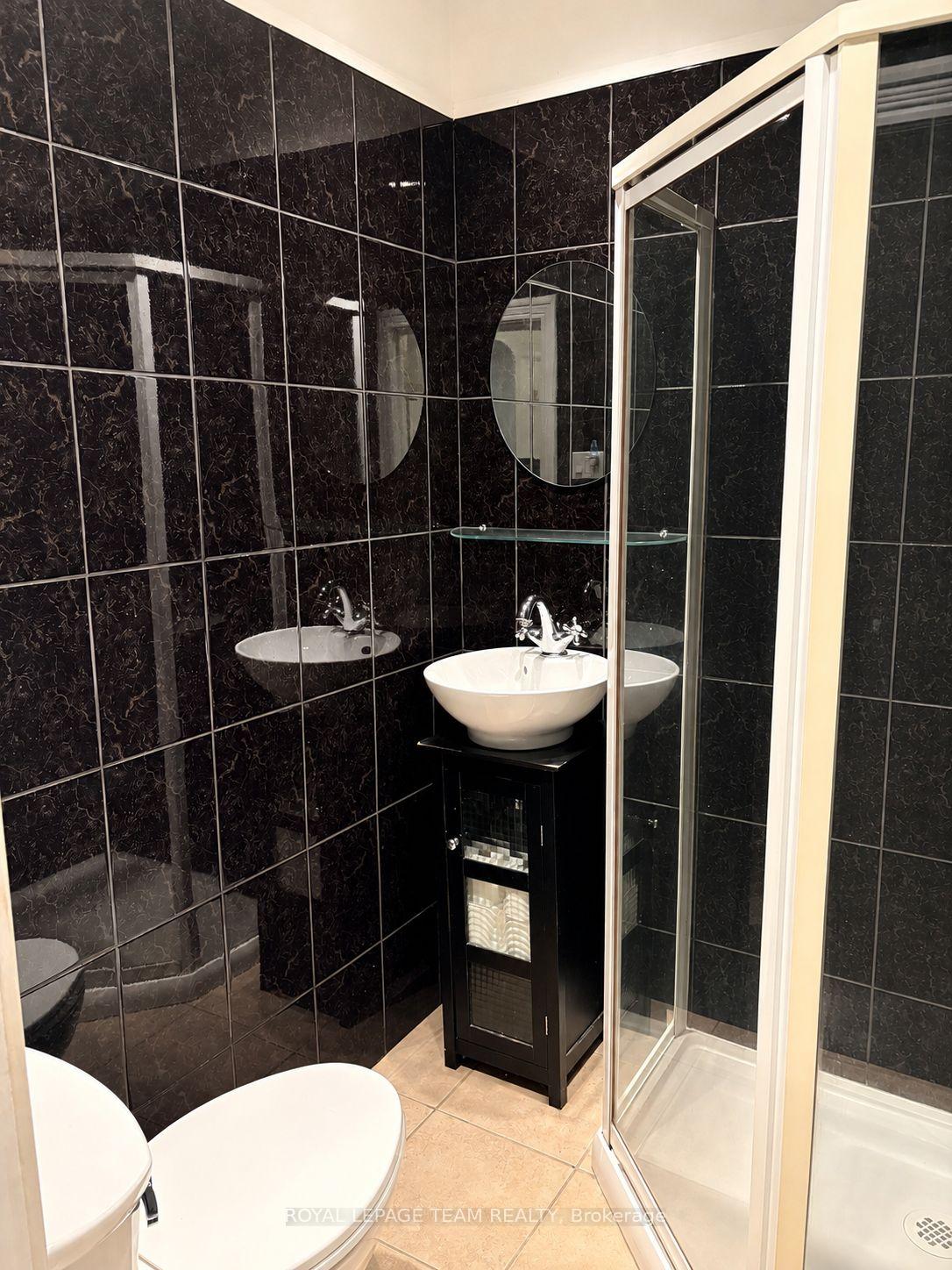 Photo 7 of Unit 1-Main level, 17 Adelaide Street, Ottawa, Glebe — HOMEH