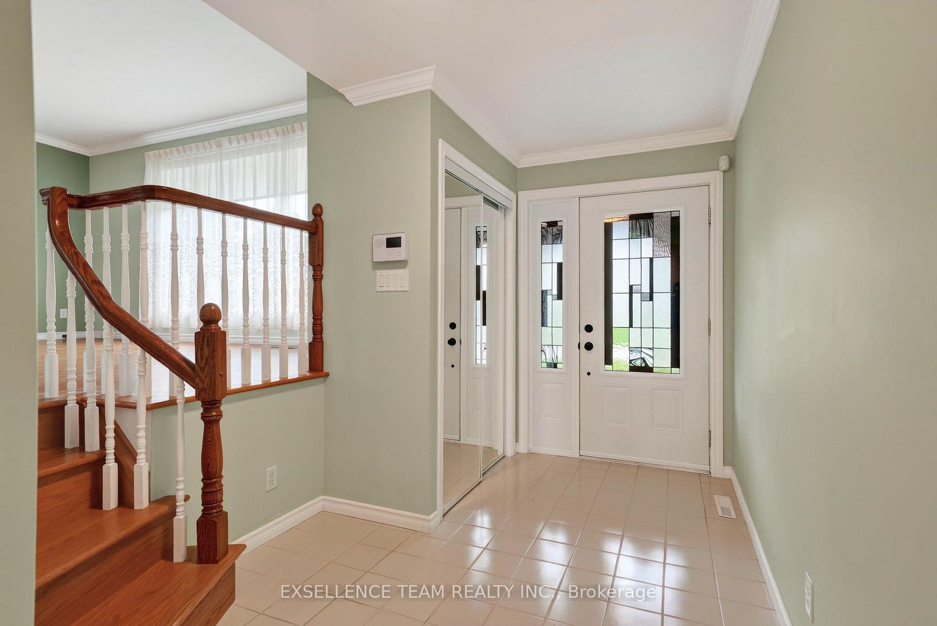 Photo 3 of 1518 Blakely Drive, Cornwall, Cornwall — HOMEH