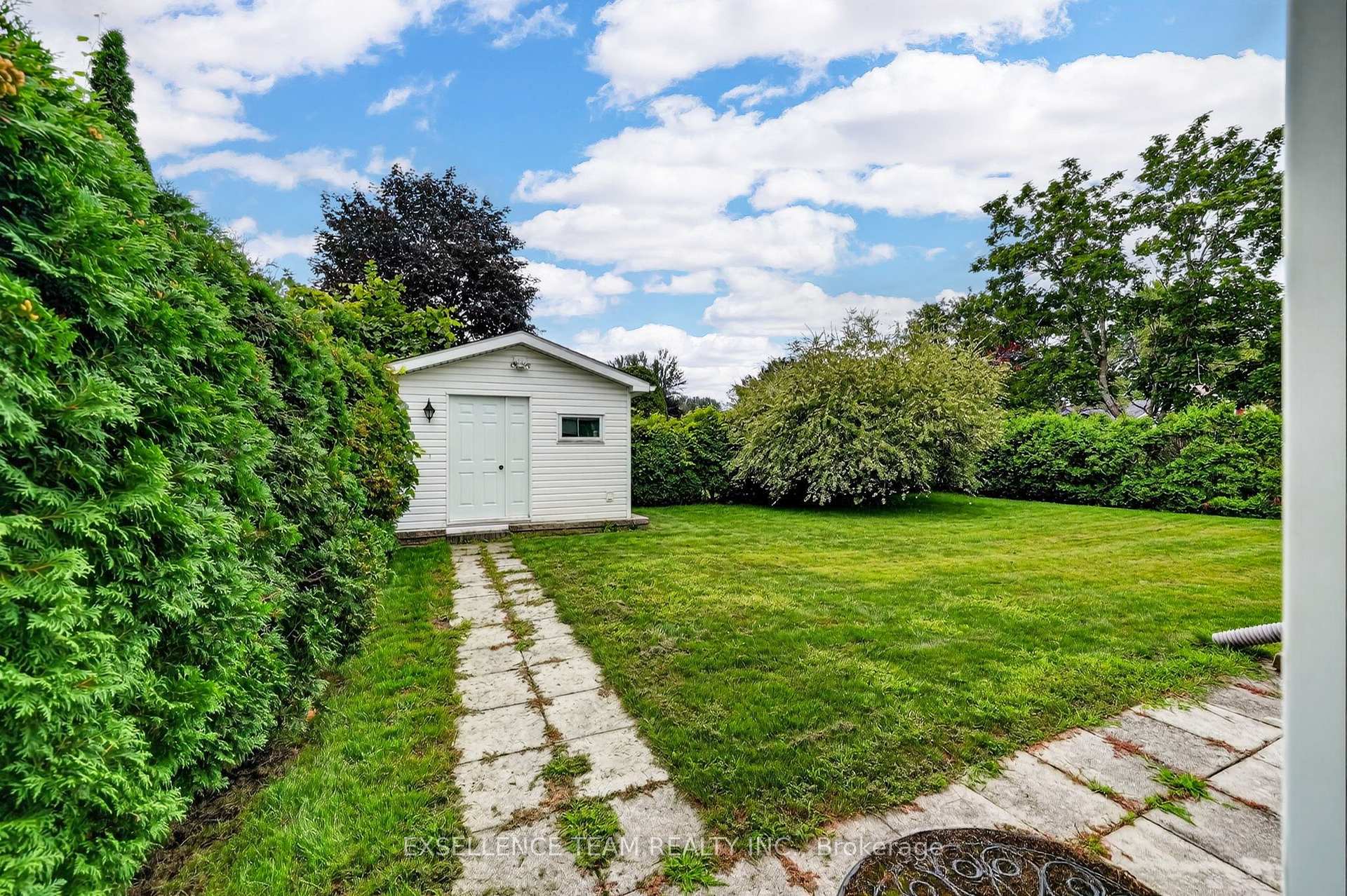 Photo 35 of 1518 Blakely Drive, Cornwall, Cornwall — HOMEH