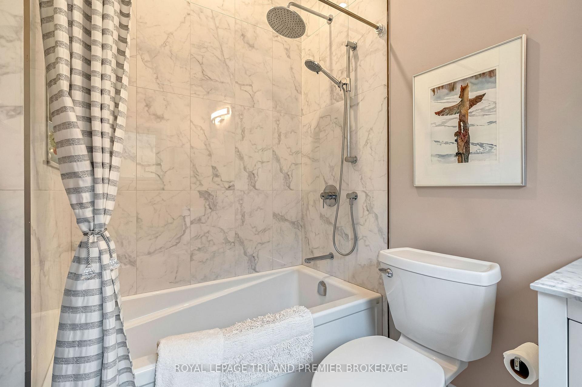 Photo 28 of Unit 28, 249 Delacourt Road, London, North F — HOMEH