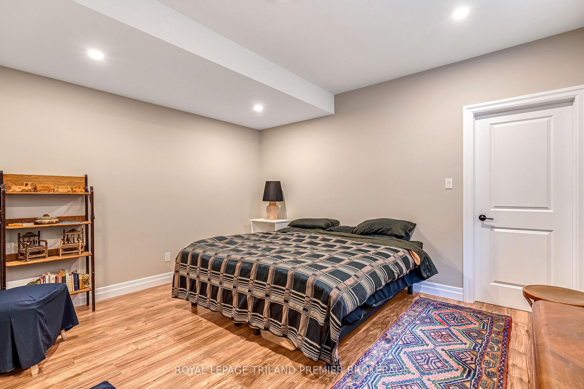 Photo 34 of Unit 28, 249 Delacourt Road, London, North F — HOMEH