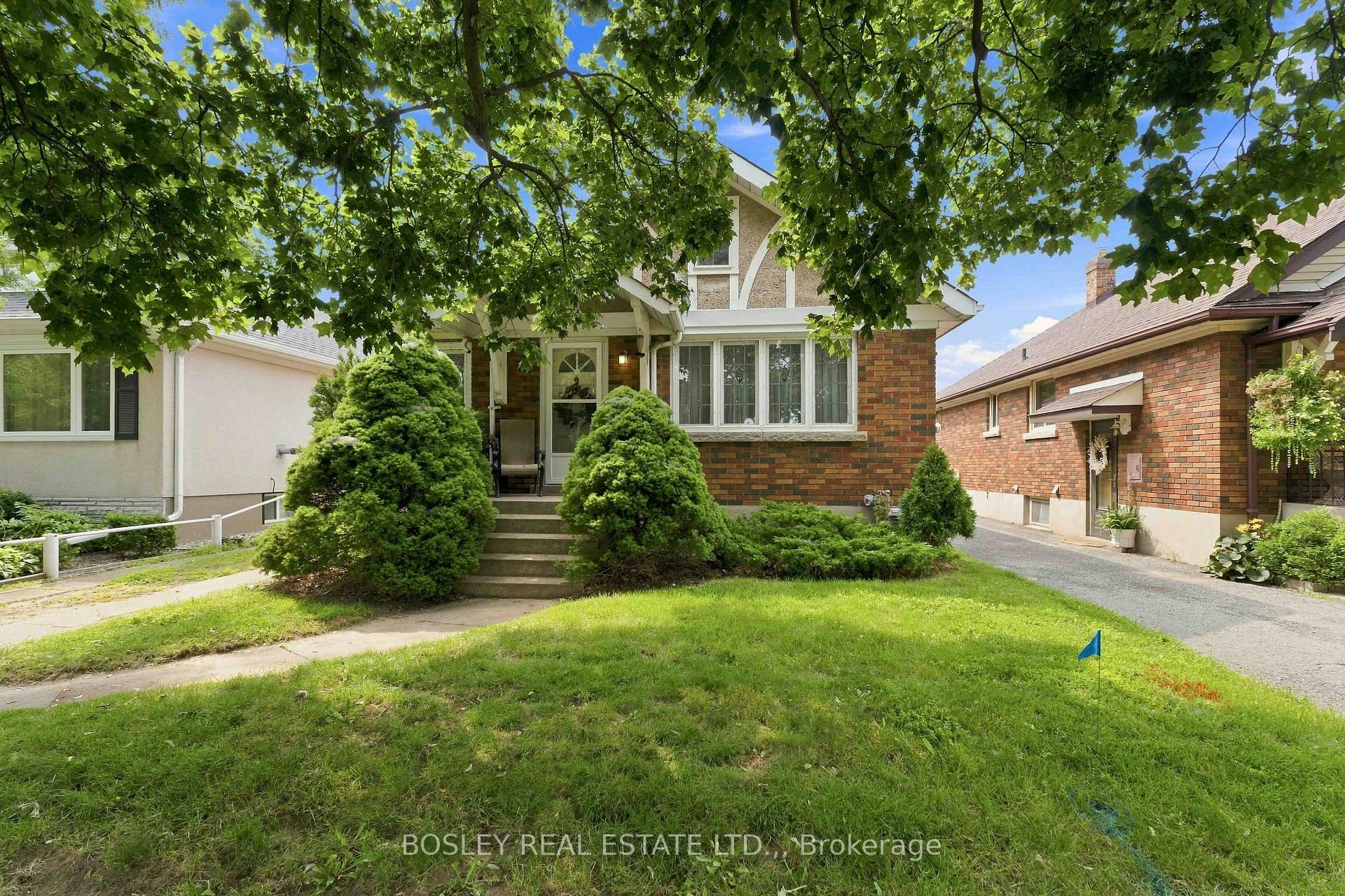 Photo 3 of 38 Spruce Street, St. Catharines, Downtown — HOMEH