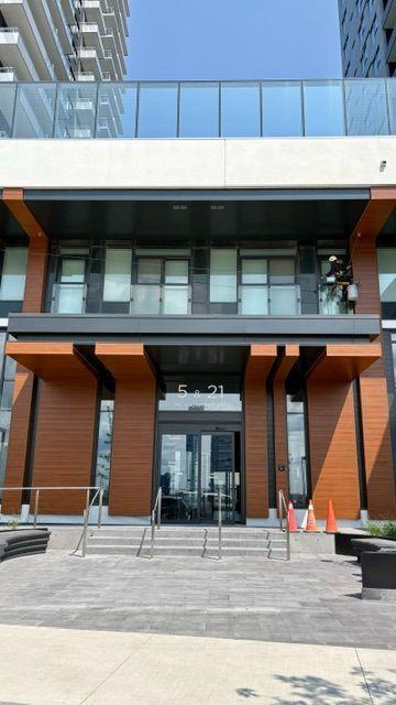 Photo 2 of Unit 712, 5 Meadowdale Road, Vaughan, Vaughan Corporate Centre — HOMEH