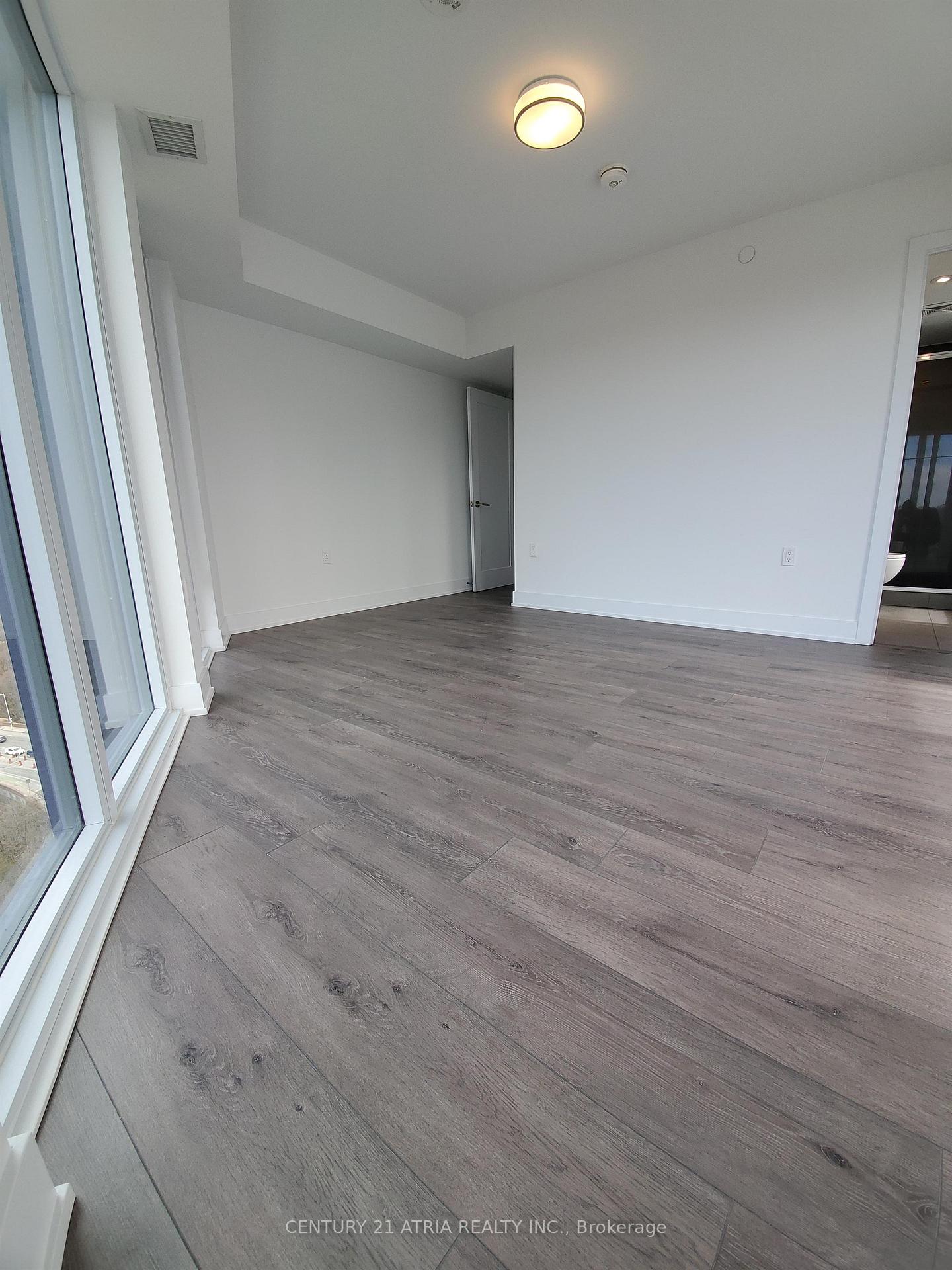 Photo 6 of Unit 1802, 575 Bloor Street E, Toronto, North St. James Town — HOMEH