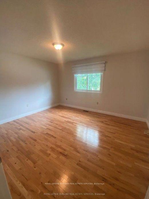Photo 11 of 4 Sunhaven Court, Hamilton, Stoney Creek — HOMEH