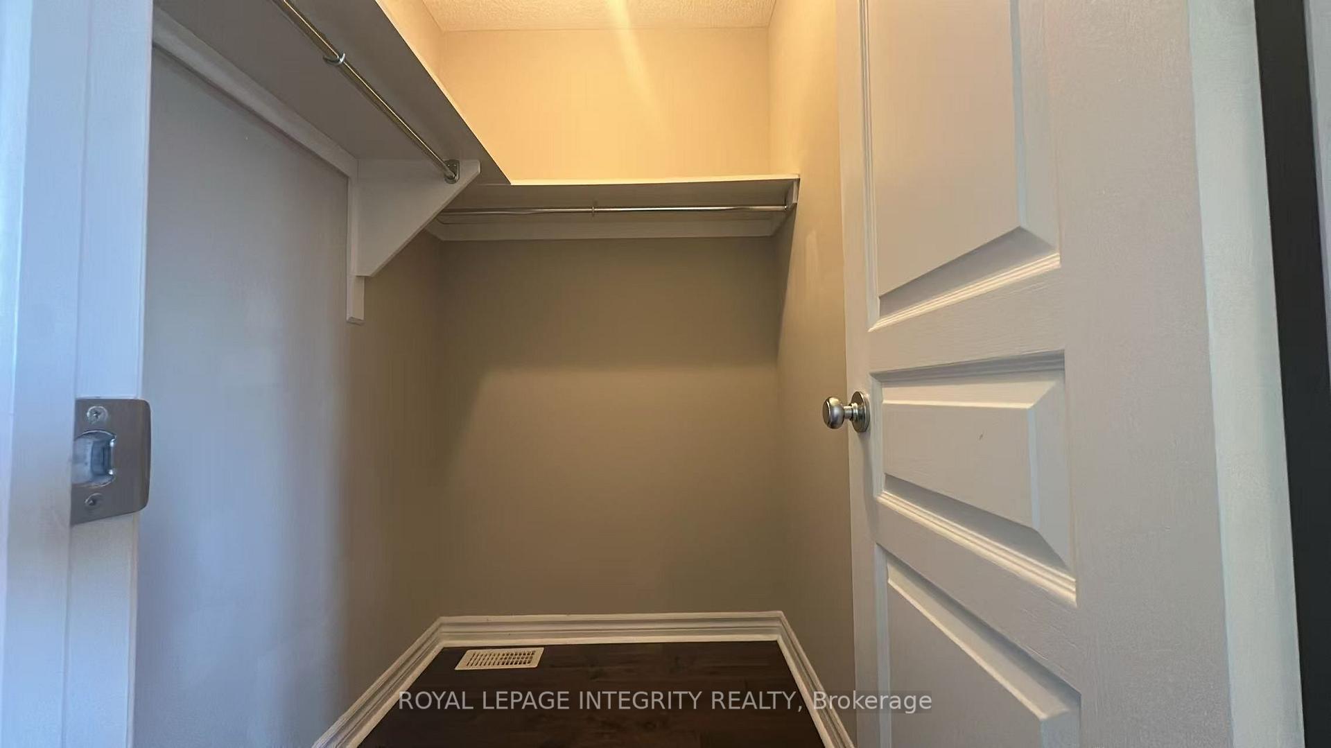 Photo 39 of 6067 North Bluff Drive, Ottawa, Riverside South/Gloucester Glen — HOMEH