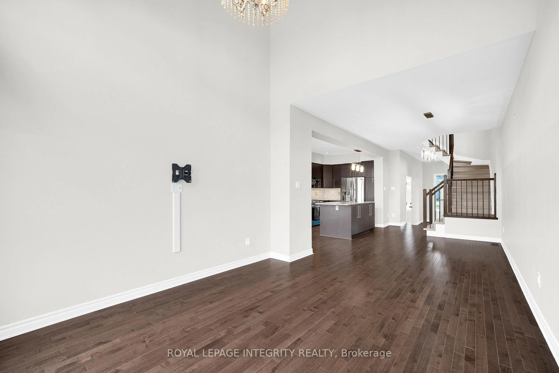 Photo 24 of 6067 North Bluff Drive, Ottawa, Riverside South/Gloucester Glen — HOMEH