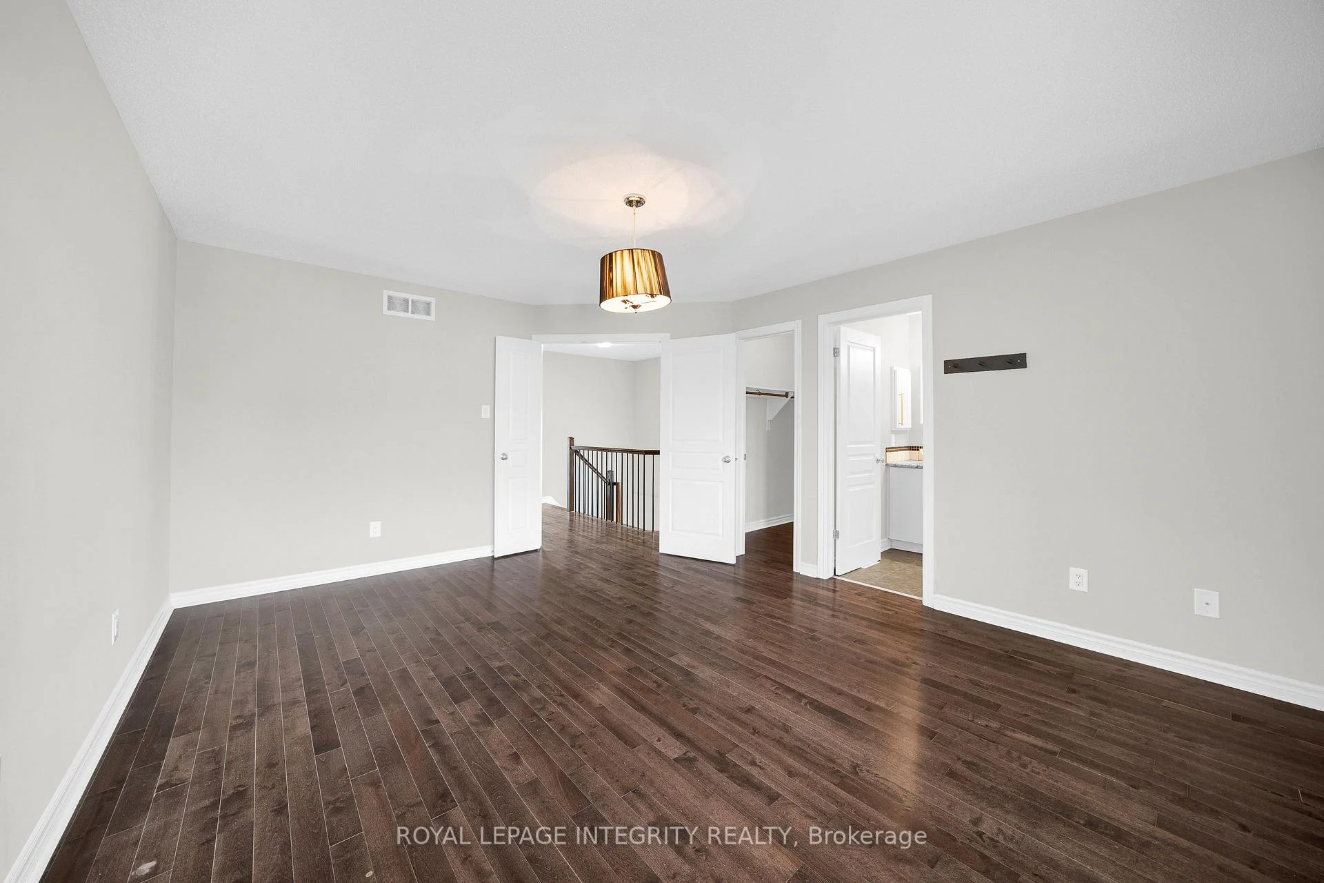 Photo 28 of 6067 North Bluff Drive, Ottawa, Riverside South/Gloucester Glen — HOMEH