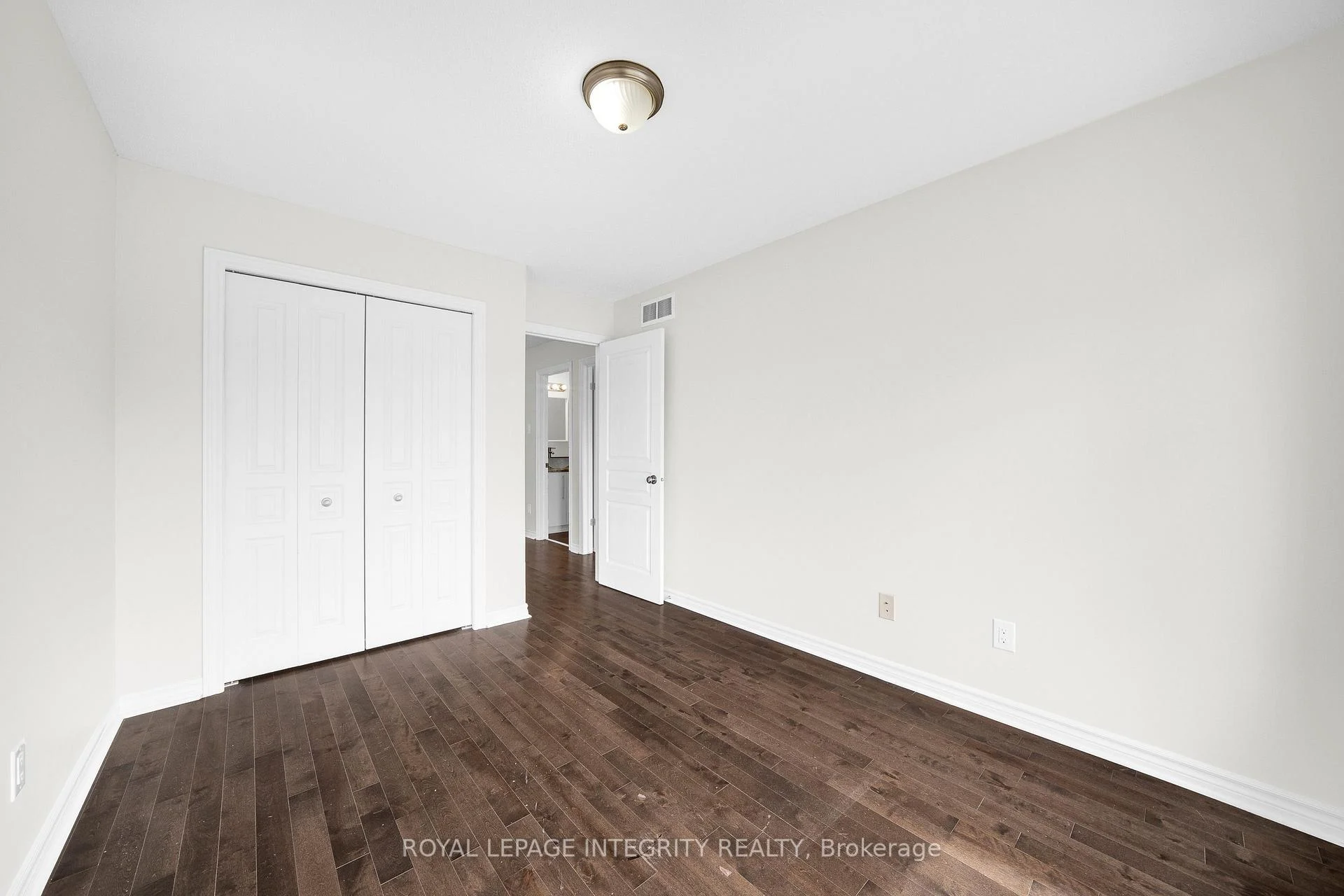 Photo 42 of 6067 North Bluff Drive, Ottawa, Riverside South/Gloucester Glen — HOMEH