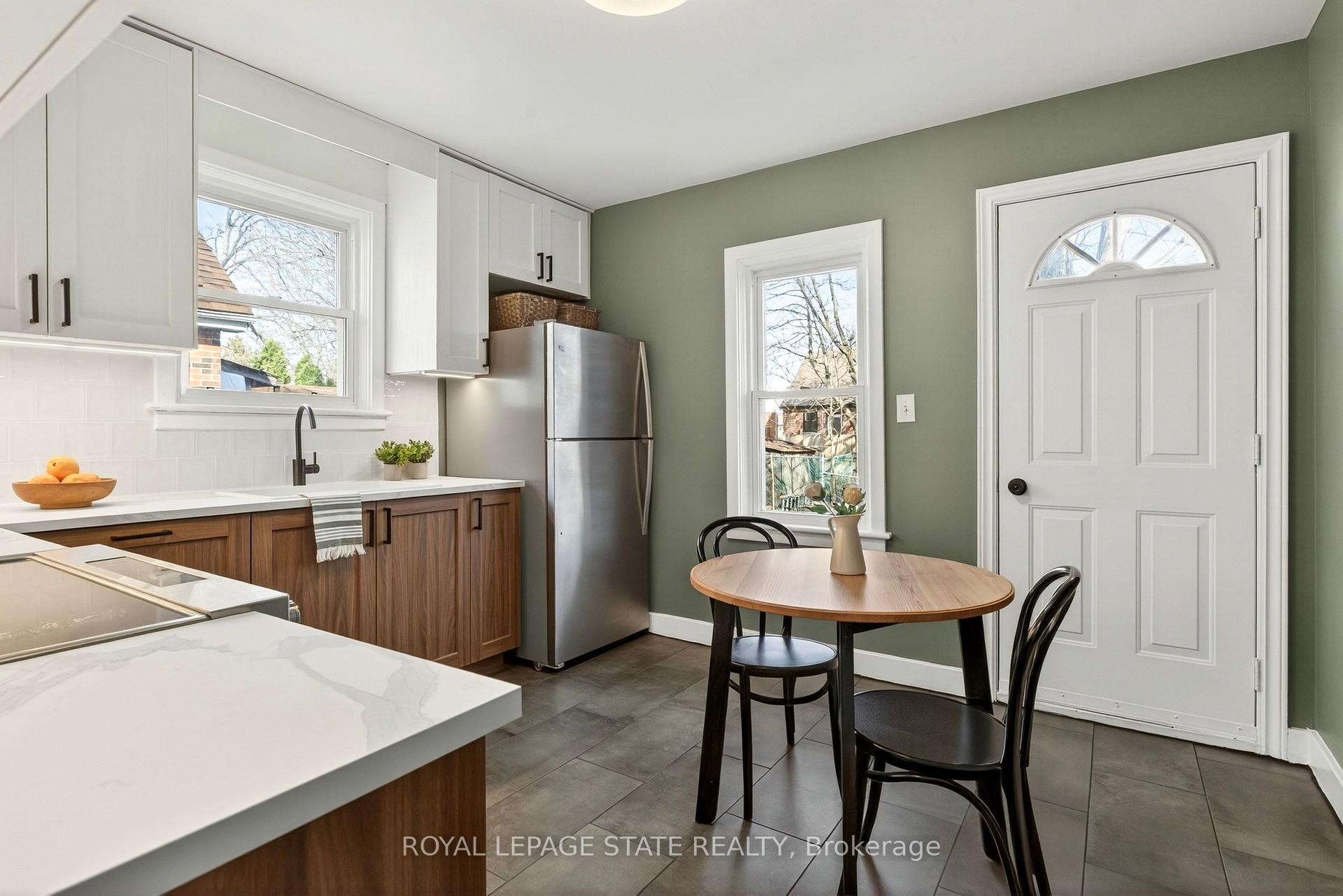 Photo 15 of 33 East 34th Street, Hamilton, Raleigh — HOMEH