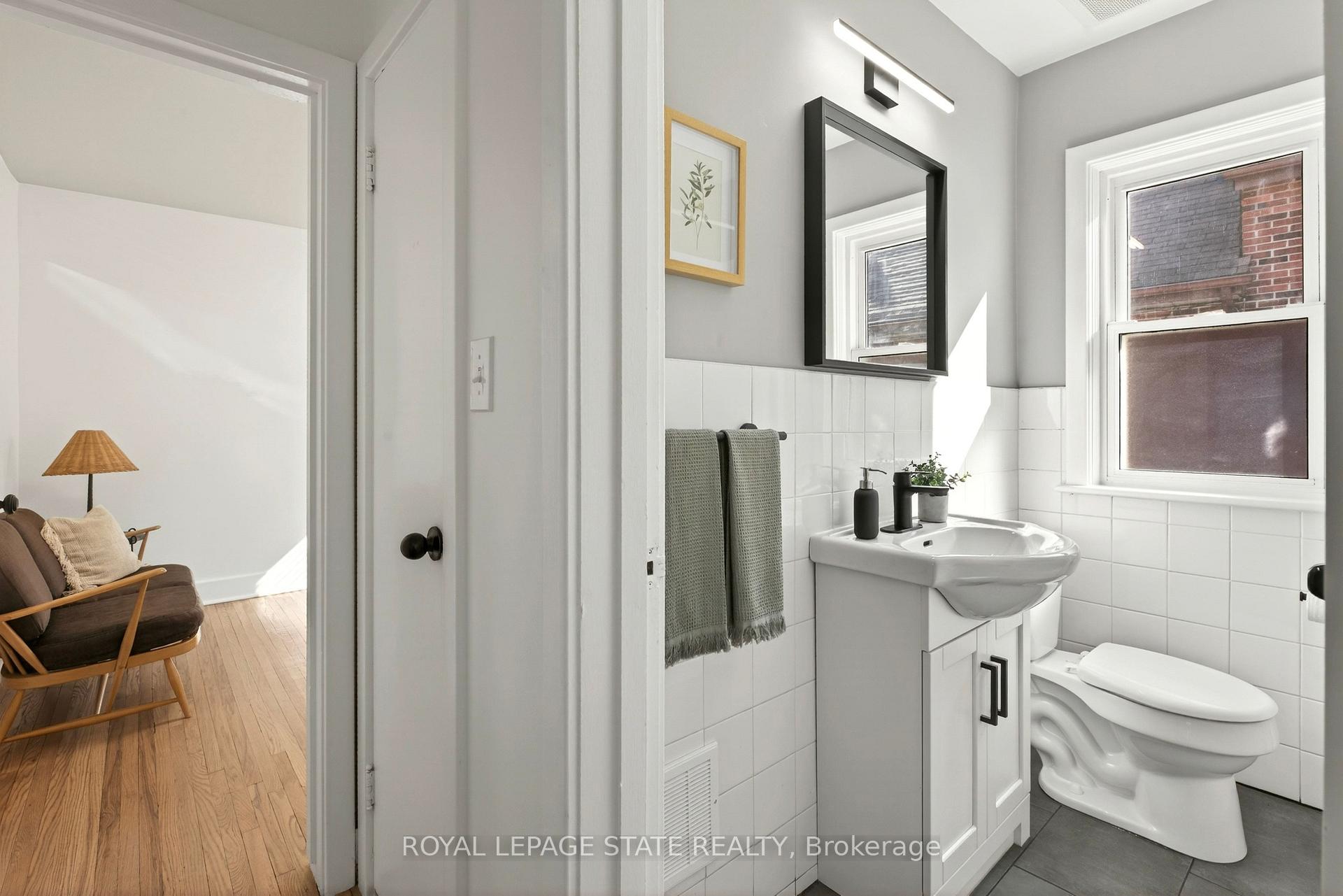 Photo 17 of 33 East 34th Street, Hamilton, Raleigh — HOMEH