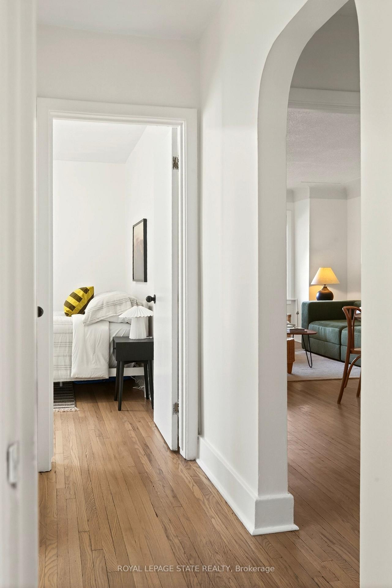Photo 19 of 33 East 34th Street, Hamilton, Raleigh — HOMEH