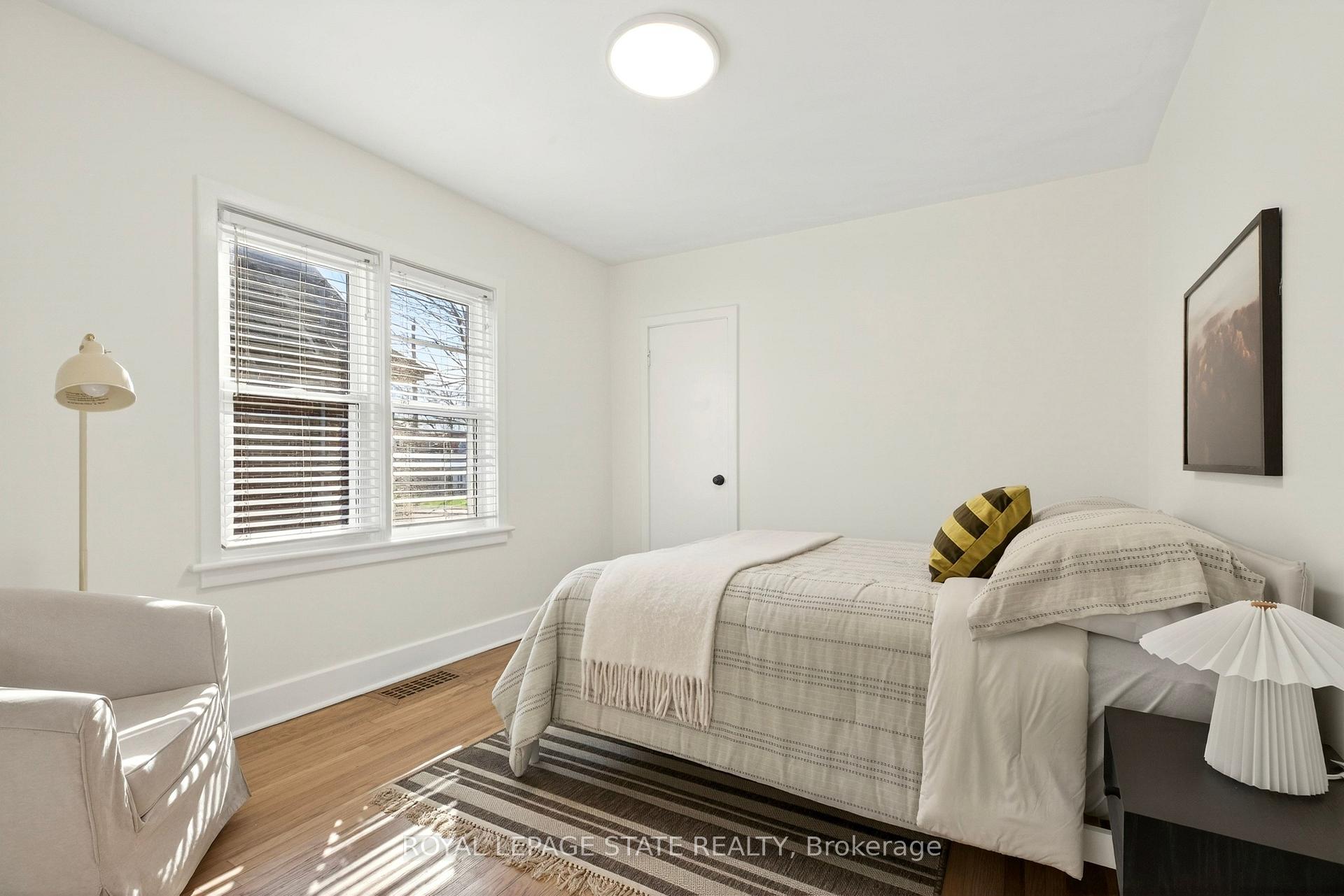 Photo 20 of 33 East 34th Street, Hamilton, Raleigh — HOMEH