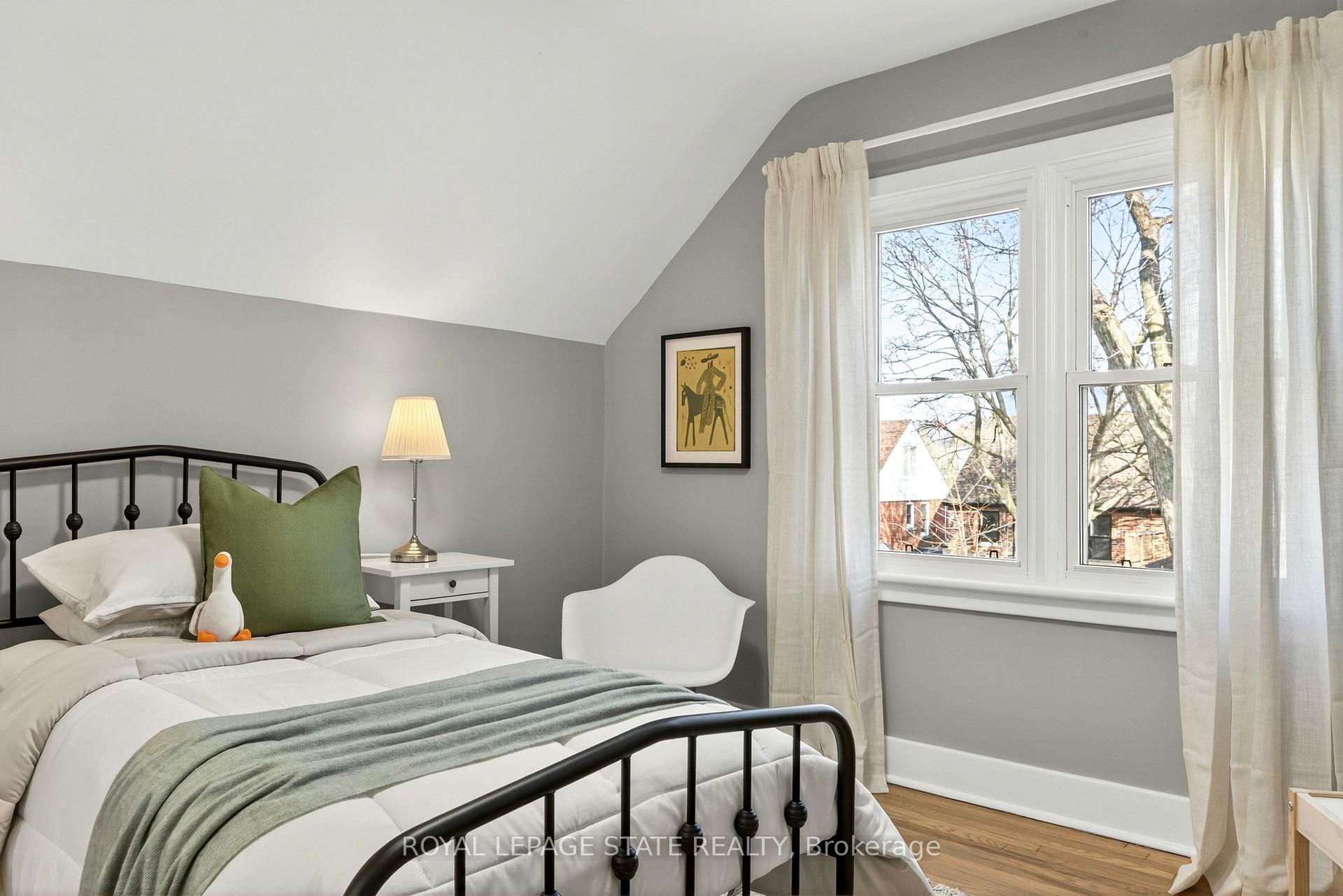 Photo 34 of 33 East 34th Street, Hamilton, Raleigh — HOMEH