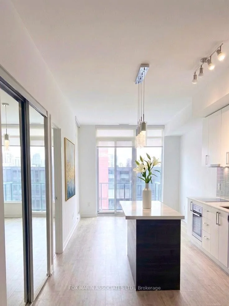 Front of Unit 1221E, 576 Front Street W