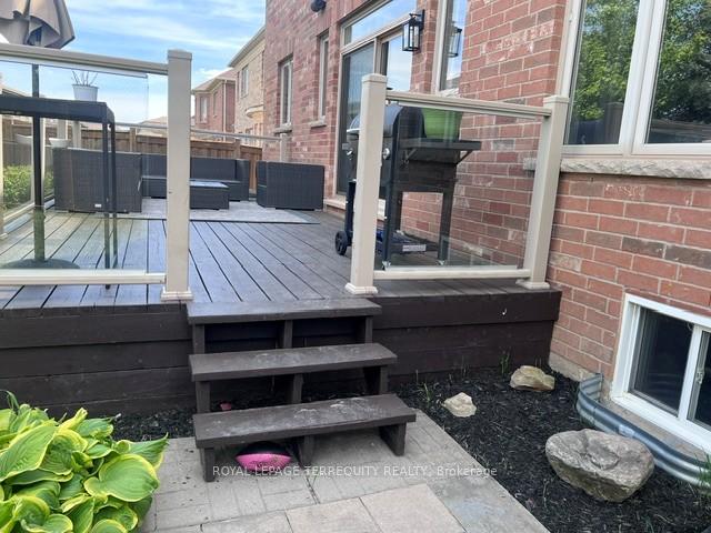 Photo 37 of 19 Black Diamond Crescent, Brampton, Credit Valley — HOMEH