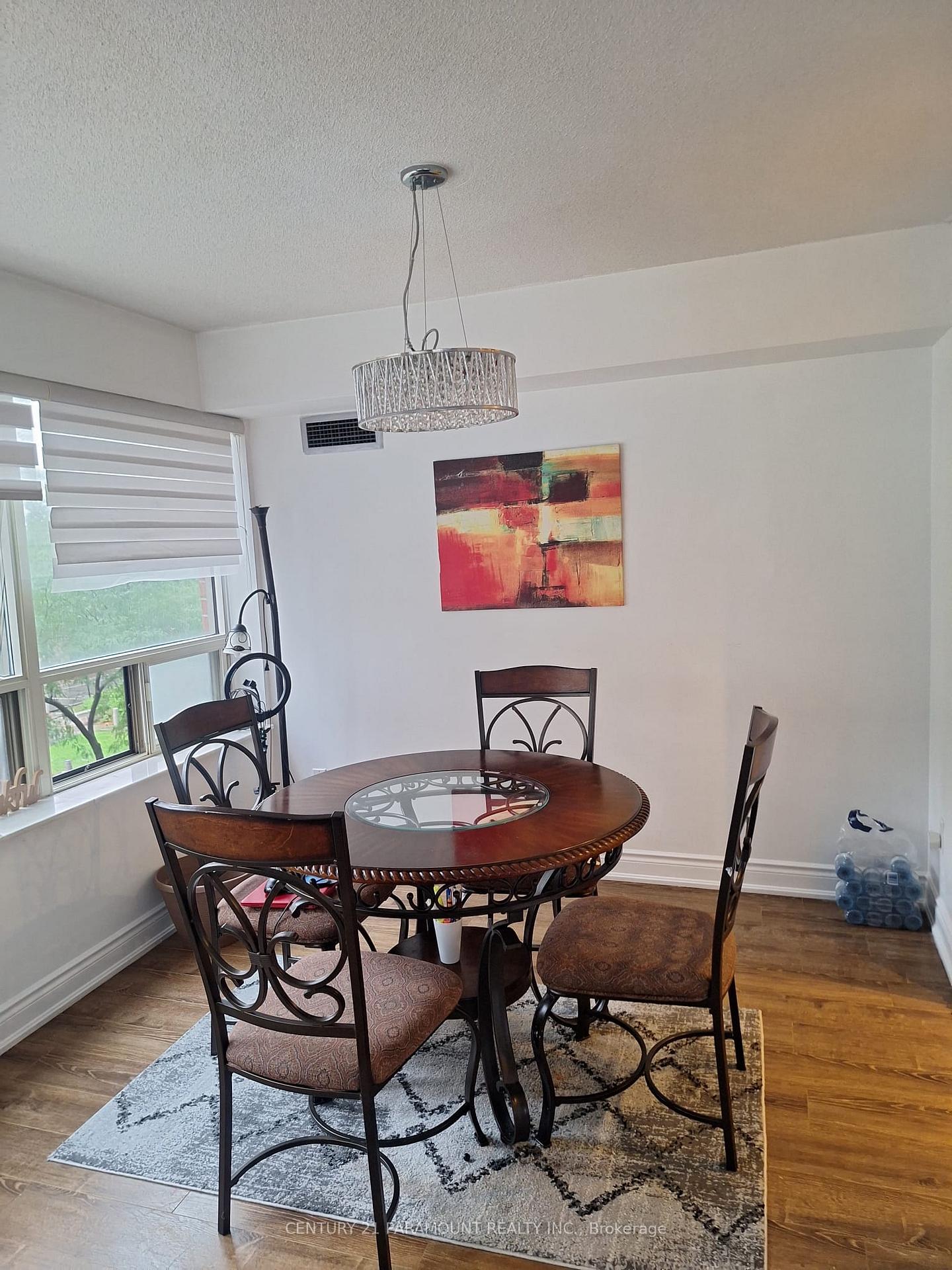 Photo 4 of Unit 404, 325 Webb Drive N, Mississauga, City Centre — HOMEH
