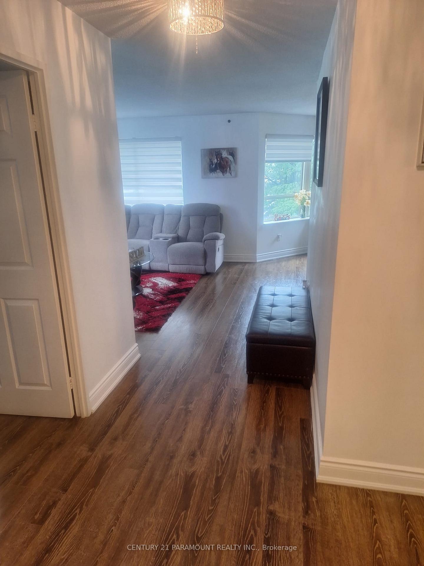 Photo 7 of Unit 404, 325 Webb Drive N, Mississauga, City Centre — HOMEH