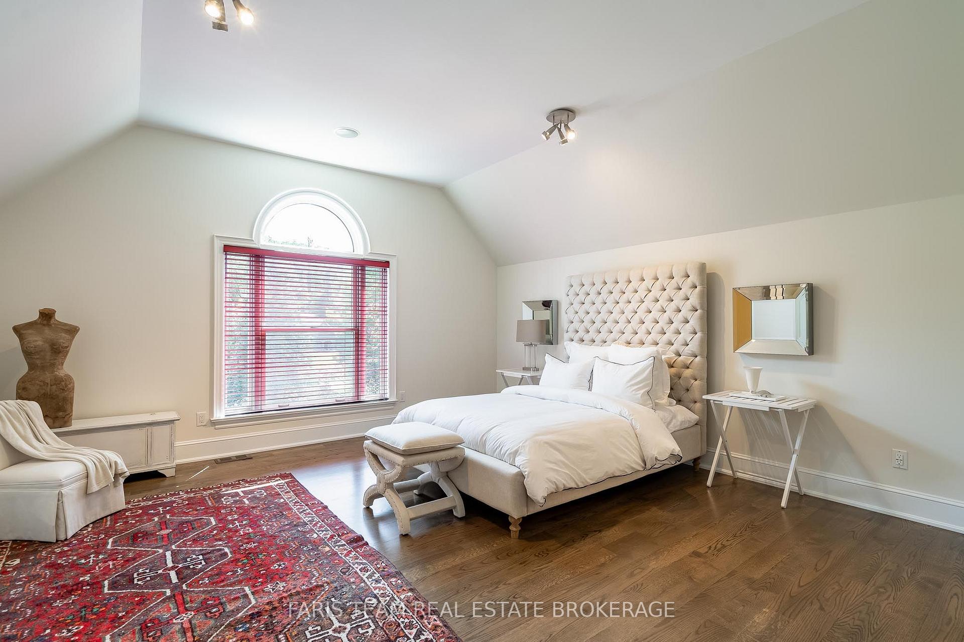 Photo 28 of 6 Midves Court, Springwater, Midhurst — HOMEH