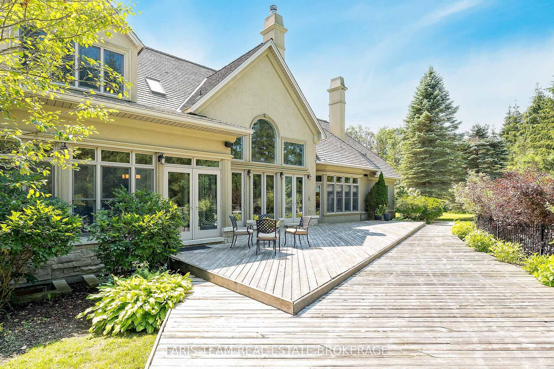Photo 41 of 6 Midves Court, Springwater, Midhurst — HOMEH