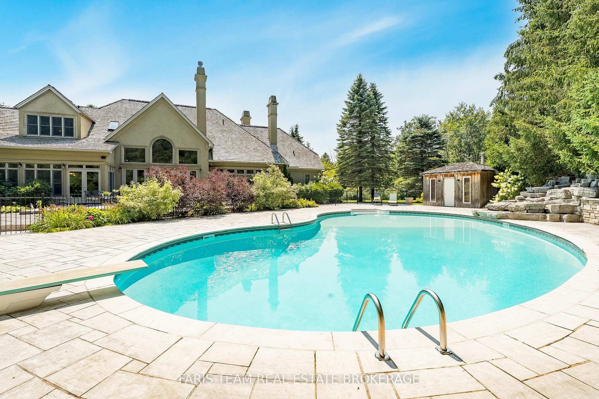 Photo 44 of 6 Midves Court, Springwater, Midhurst — HOMEH