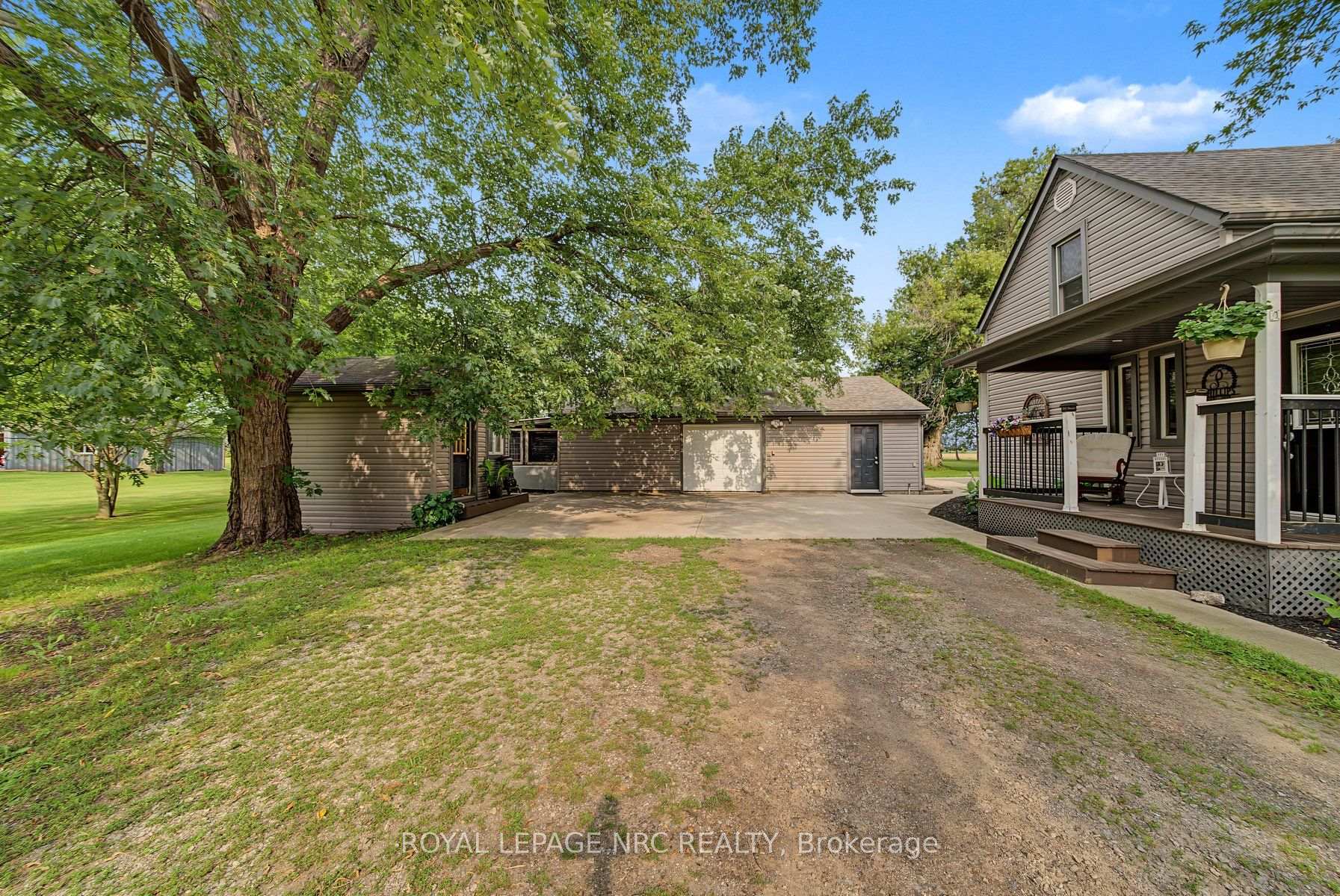 Photo 4 of 43287 Pettit Road, Wainfleet, Marshville/Winger — HOMEH