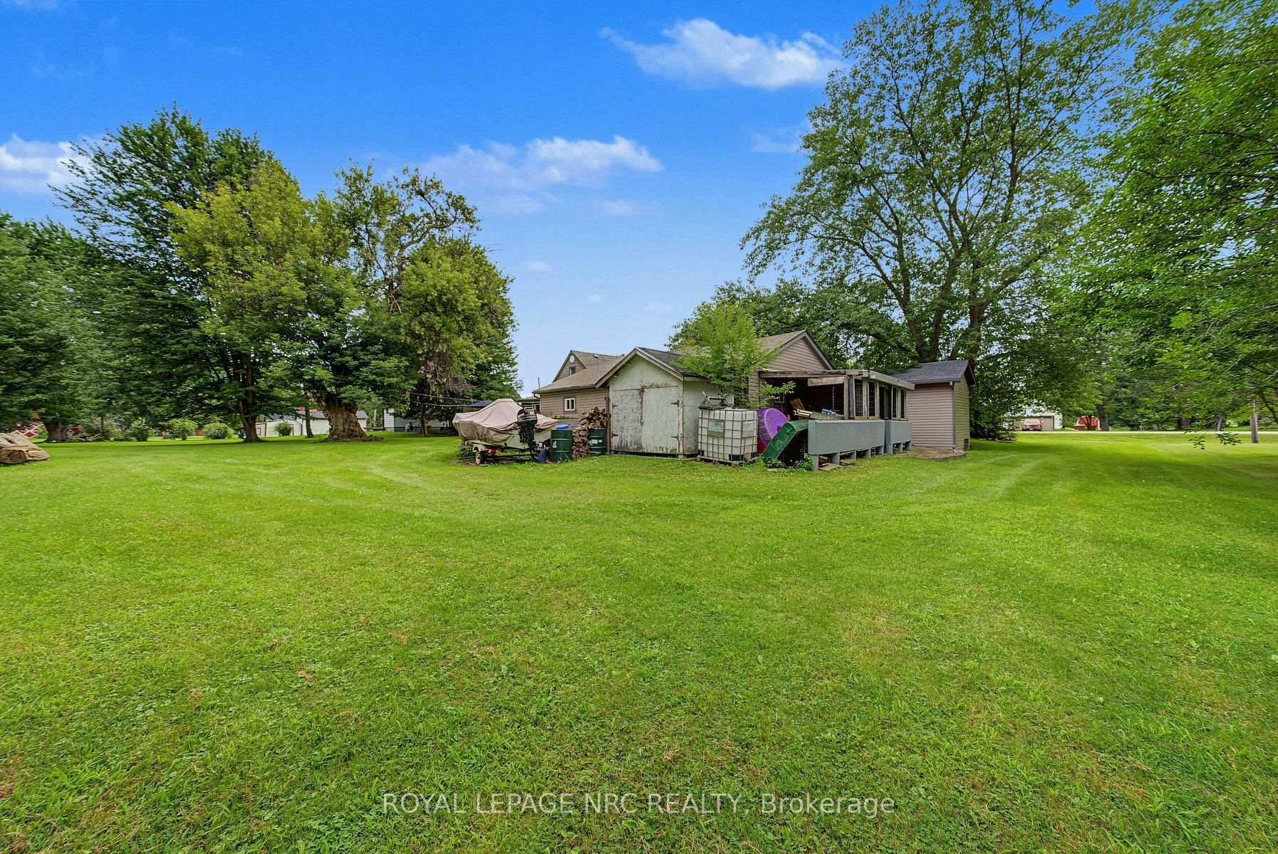 Photo 38 of 43287 Pettit Road, Wainfleet, Marshville/Winger — HOMEH