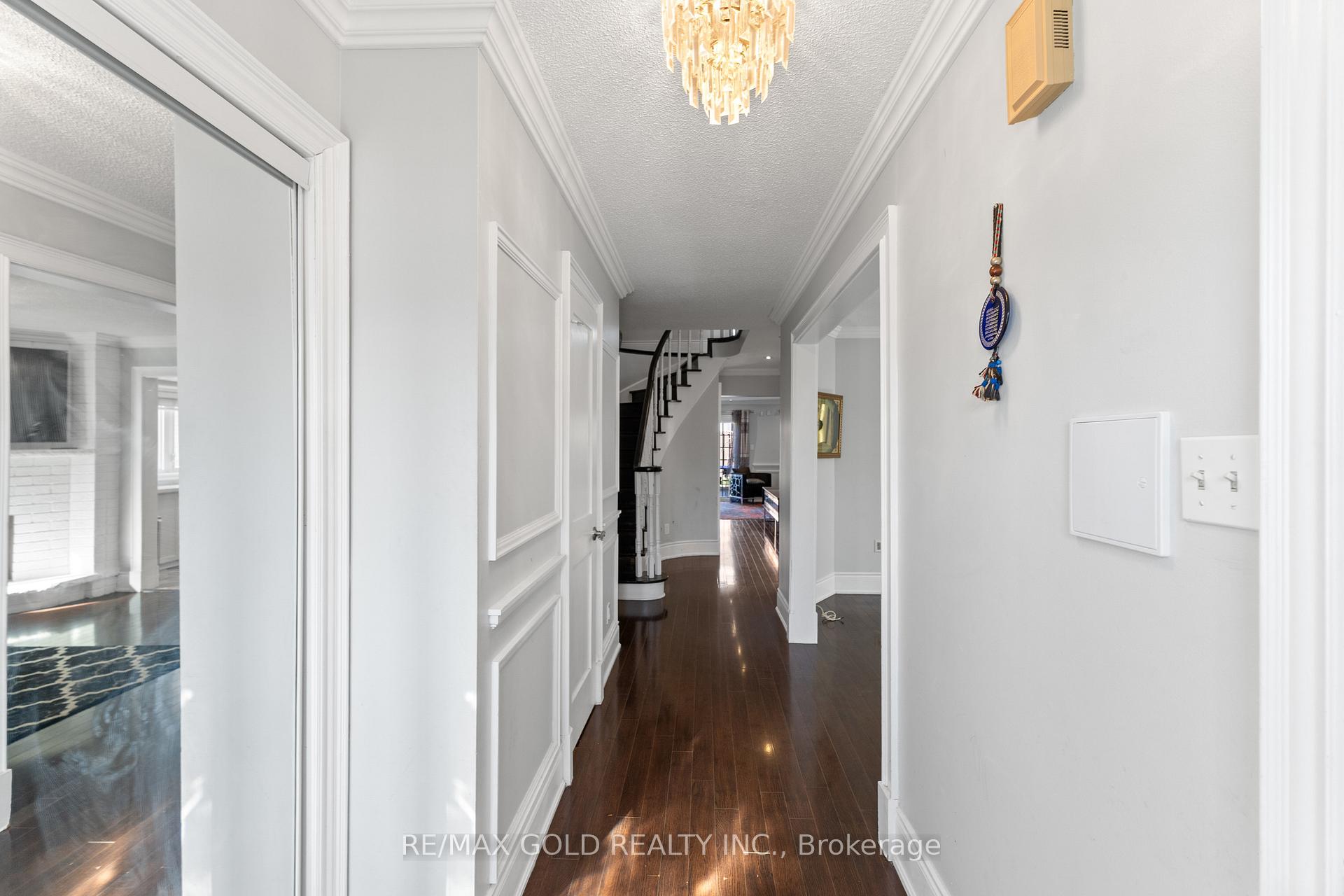 Photo 6 of 115 Misty Meadow Drive, Vaughan, East Woodbridge — HOMEH