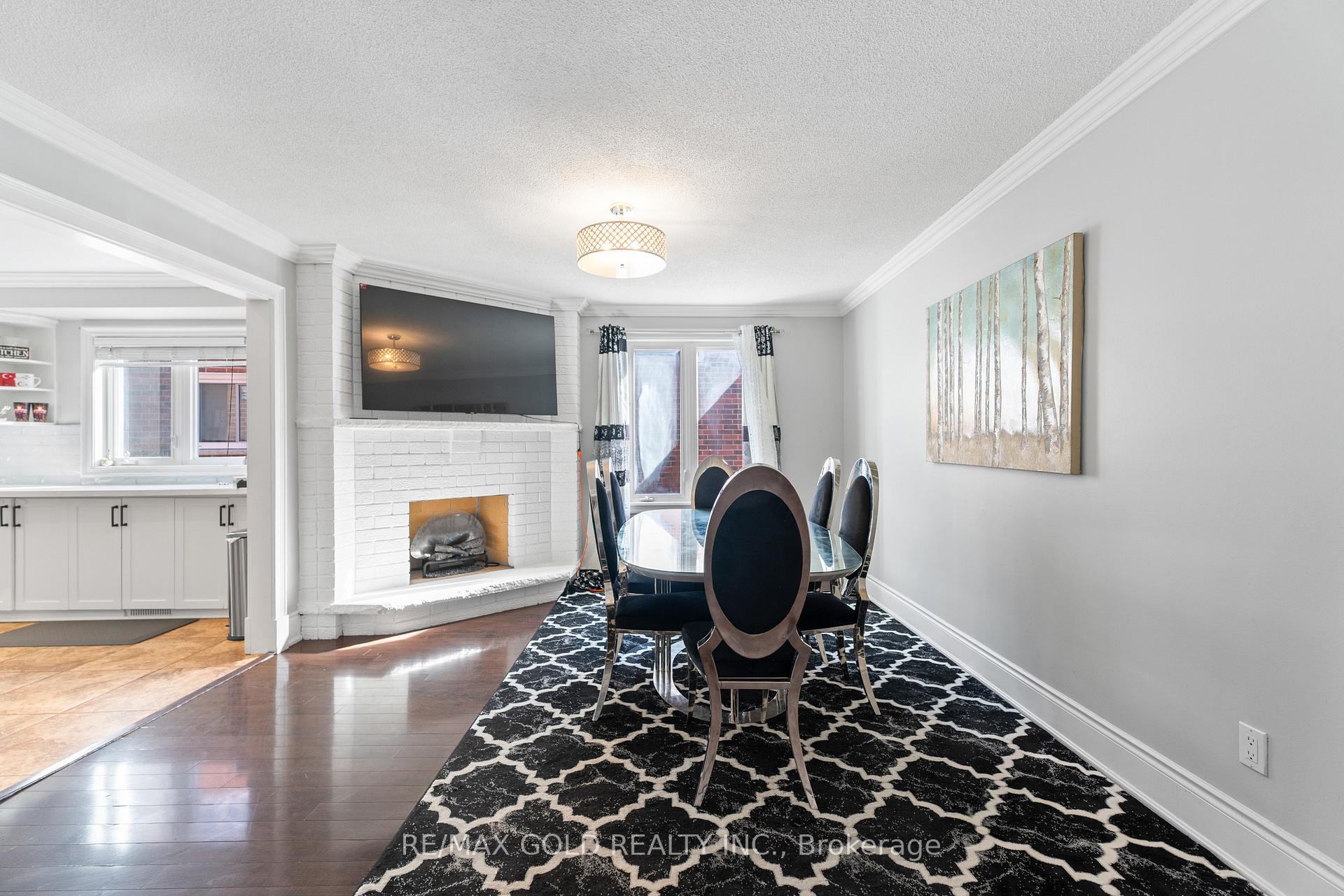 Photo 12 of 115 Misty Meadow Drive, Vaughan, East Woodbridge — HOMEH