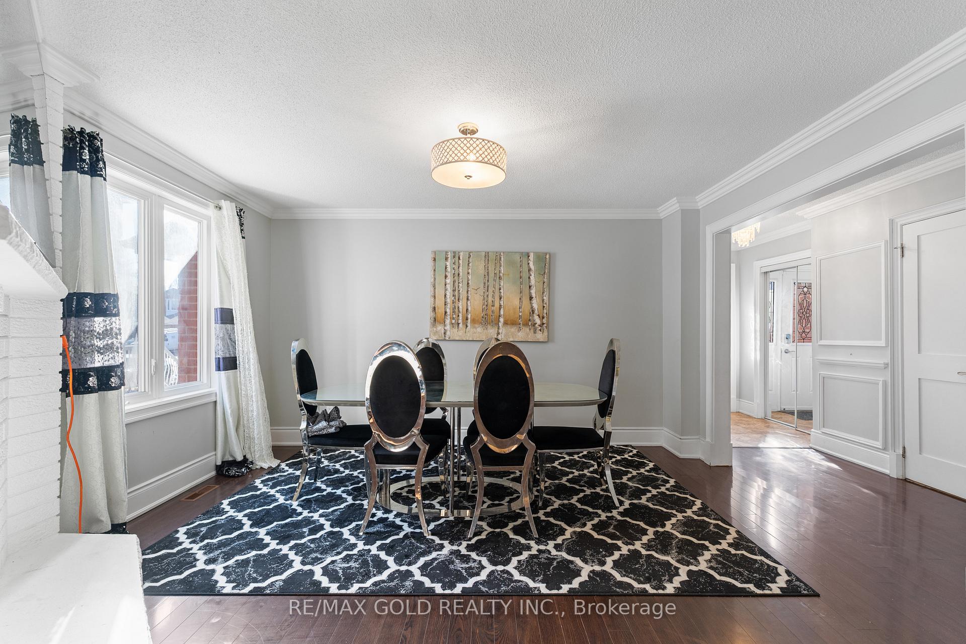 Photo 14 of 115 Misty Meadow Drive, Vaughan, East Woodbridge — HOMEH