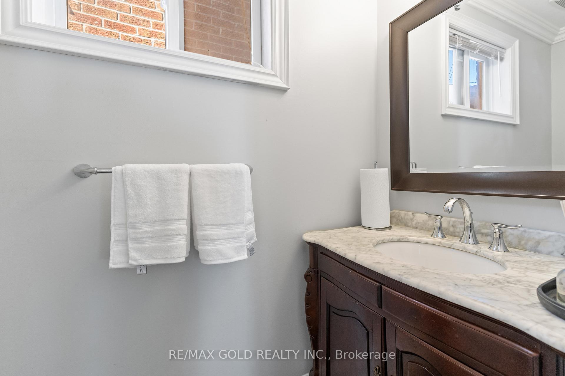 Photo 20 of 115 Misty Meadow Drive, Vaughan, East Woodbridge — HOMEH