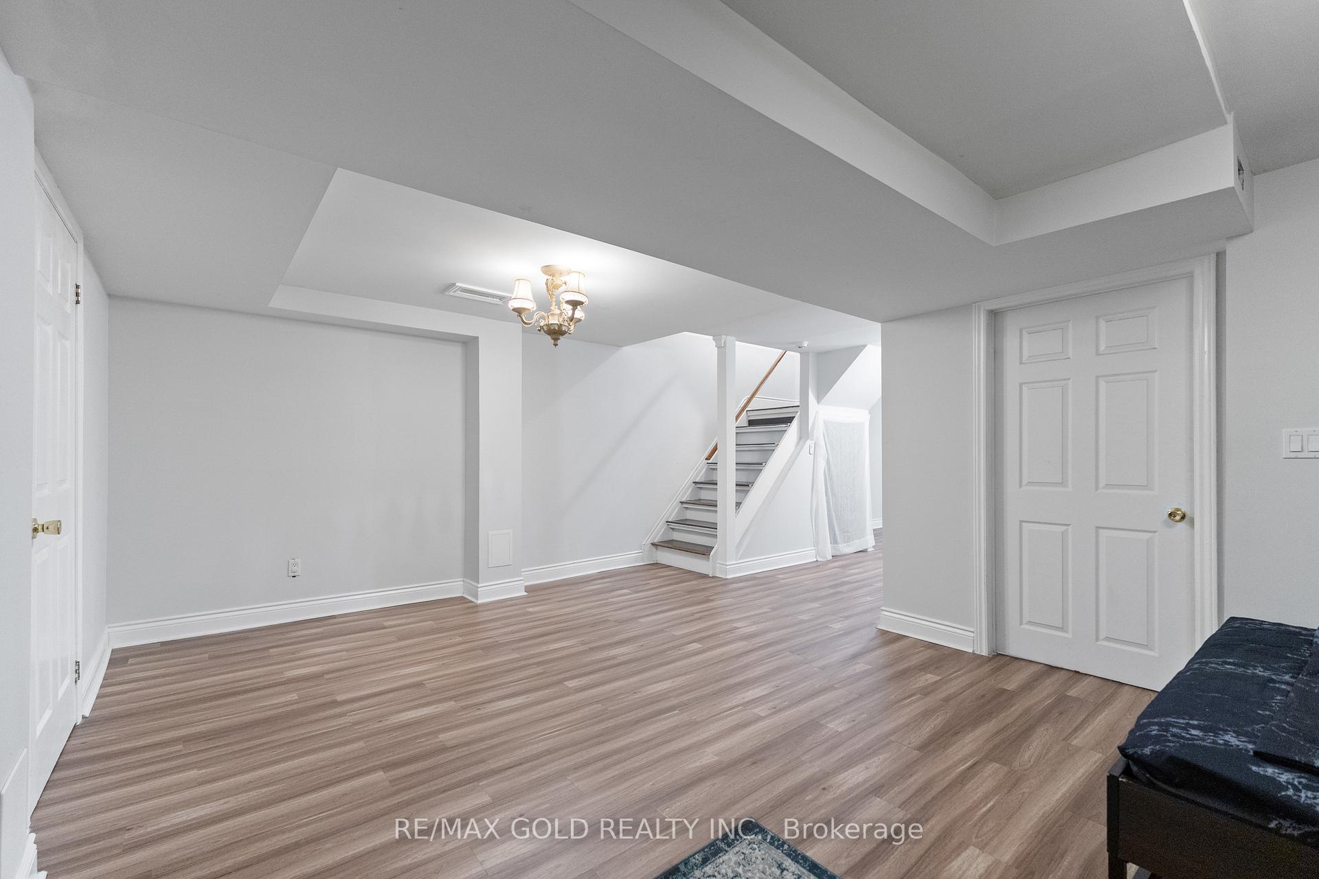 Photo 39 of 115 Misty Meadow Drive, Vaughan, East Woodbridge — HOMEH
