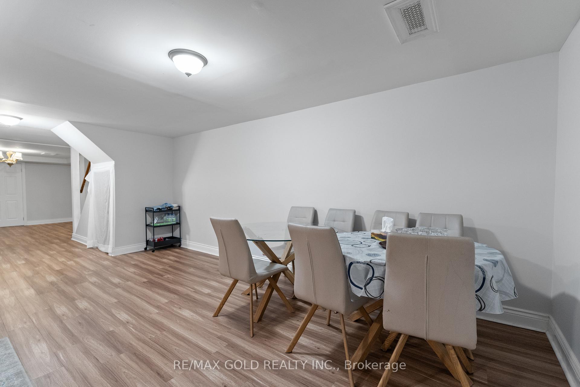 Photo 42 of 115 Misty Meadow Drive, Vaughan, East Woodbridge — HOMEH