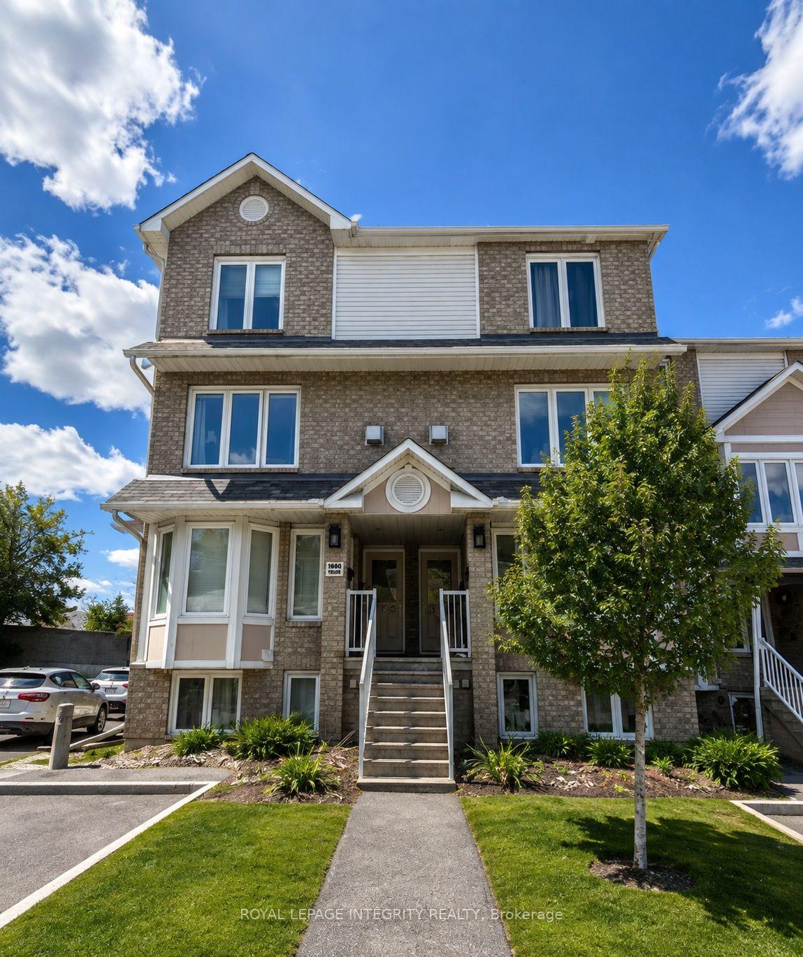 Photo 1 of Unit 21, 1660 Locksley Lane, Ottawa, Beaconwood — HOMEH
