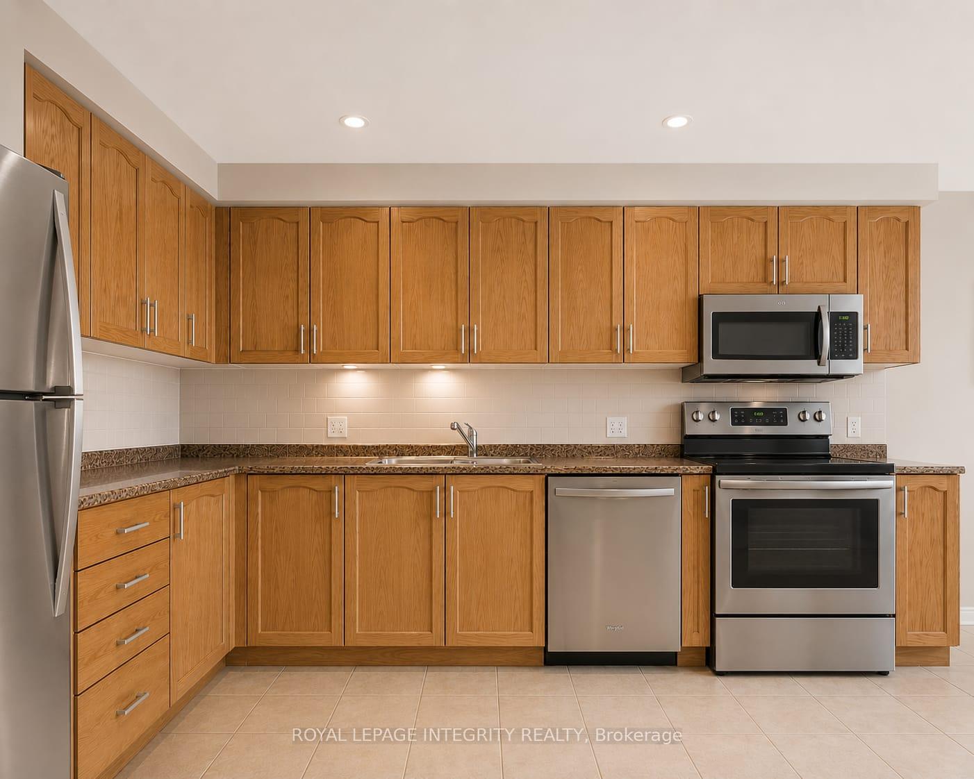 Photo 8 of Unit 21, 1660 Locksley Lane, Ottawa, Beaconwood — HOMEH