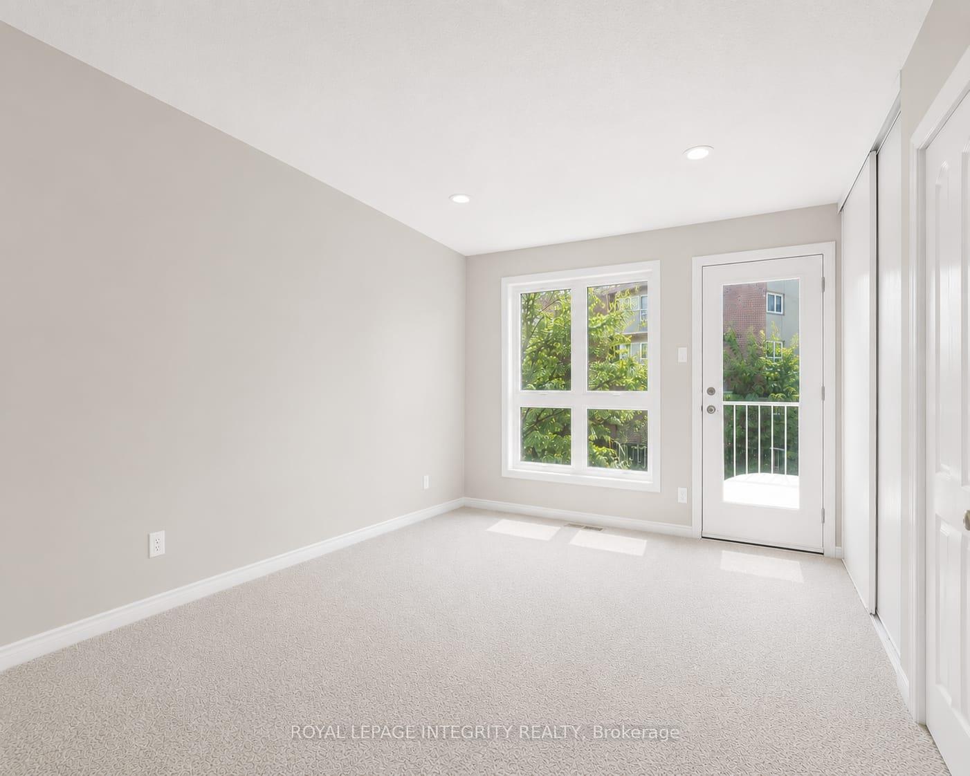 Photo 12 of Unit 21, 1660 Locksley Lane, Ottawa, Beaconwood — HOMEH