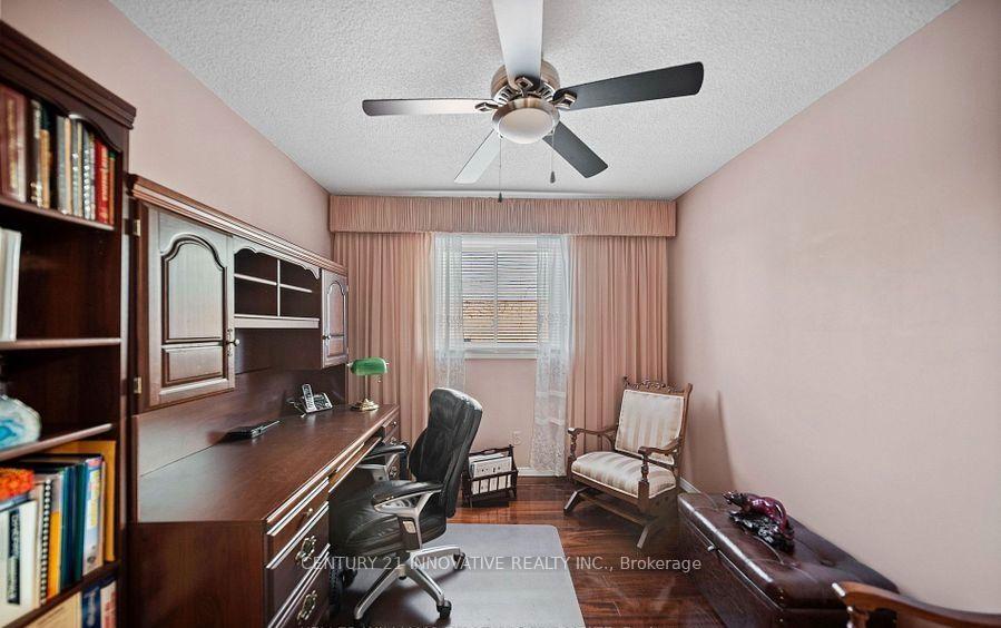 Photo 12 of 915 Catskill Drive E, Oshawa, Northglen — HOMEH