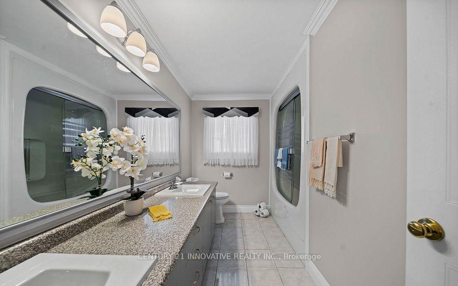 Photo 22 of 915 Catskill Drive E, Oshawa, Northglen — HOMEH