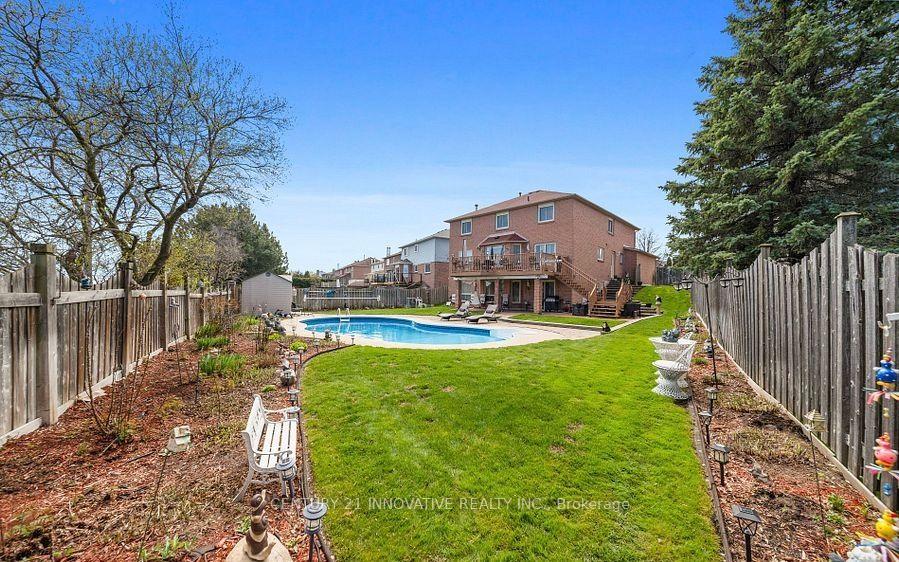 Photo 29 of 915 Catskill Drive E, Oshawa, Northglen — HOMEH