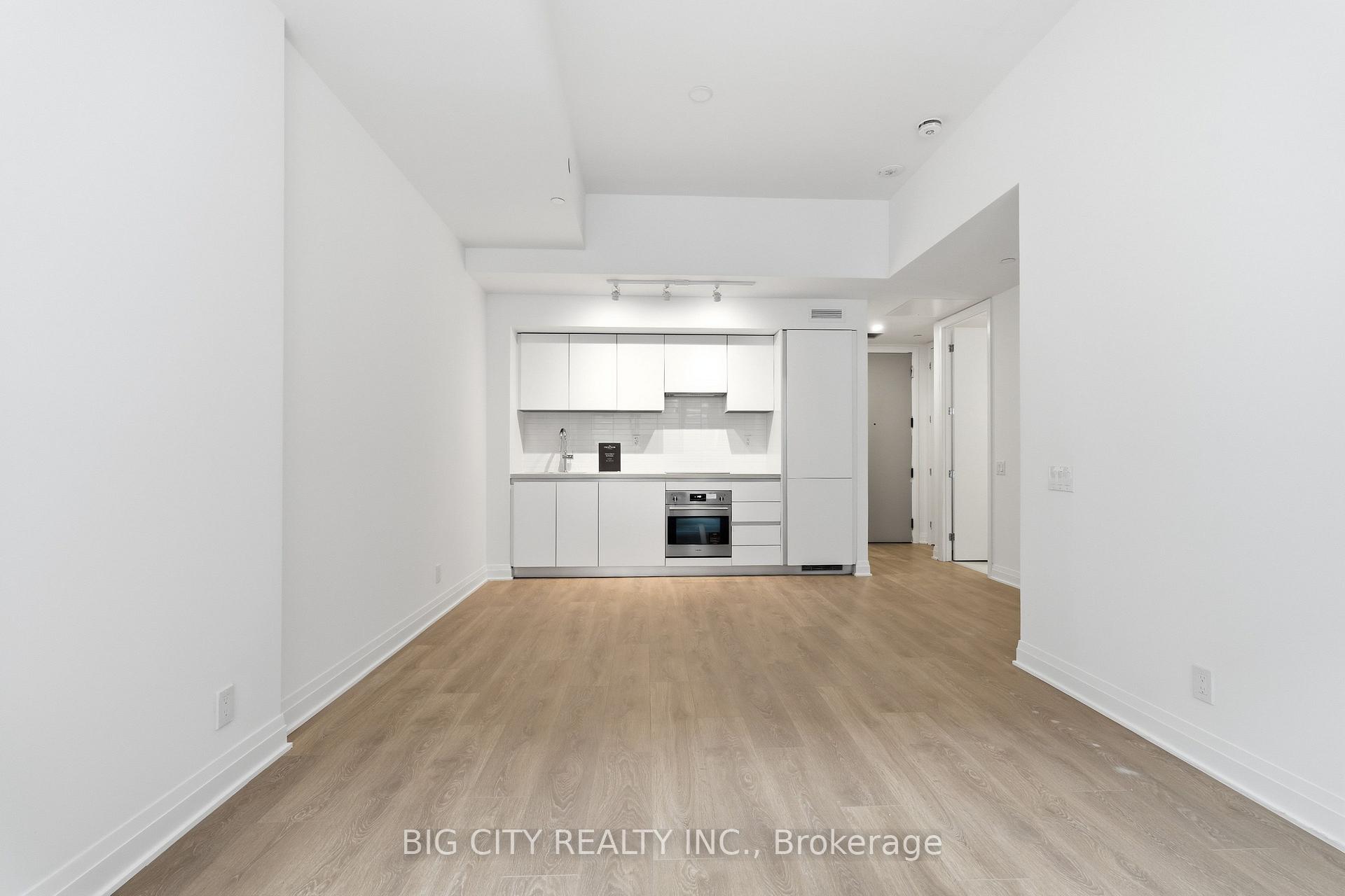 Photo 4 of Unit 209, 25 Frederick Todd Way, Toronto, Thorncliffe Park — HOMEH