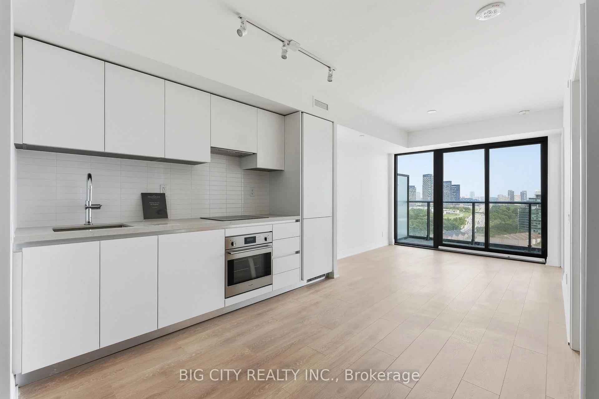 Photo 5 of Unit 209, 25 Frederick Todd Way, Toronto, Thorncliffe Park — HOMEH