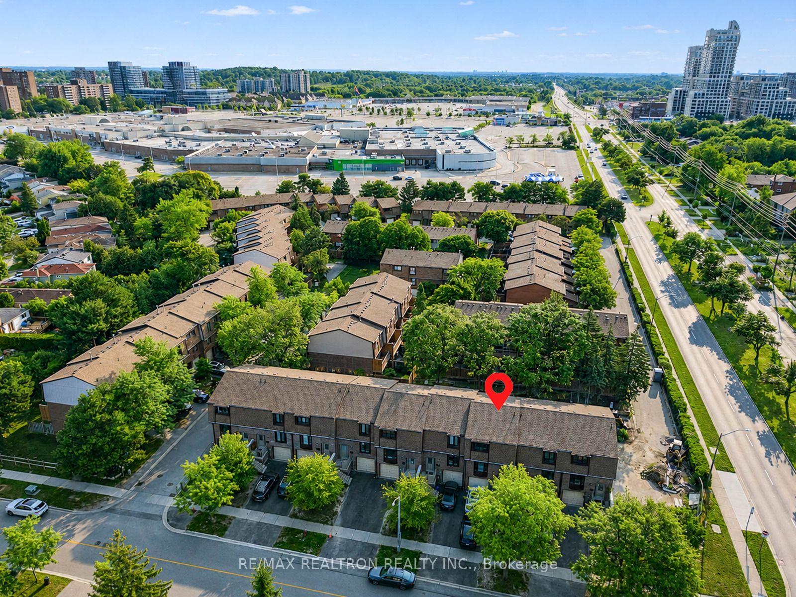 Photo 2 of Unit 3, 11 Plaisance Road, Richmond Hill, North Richvale — HOMEH